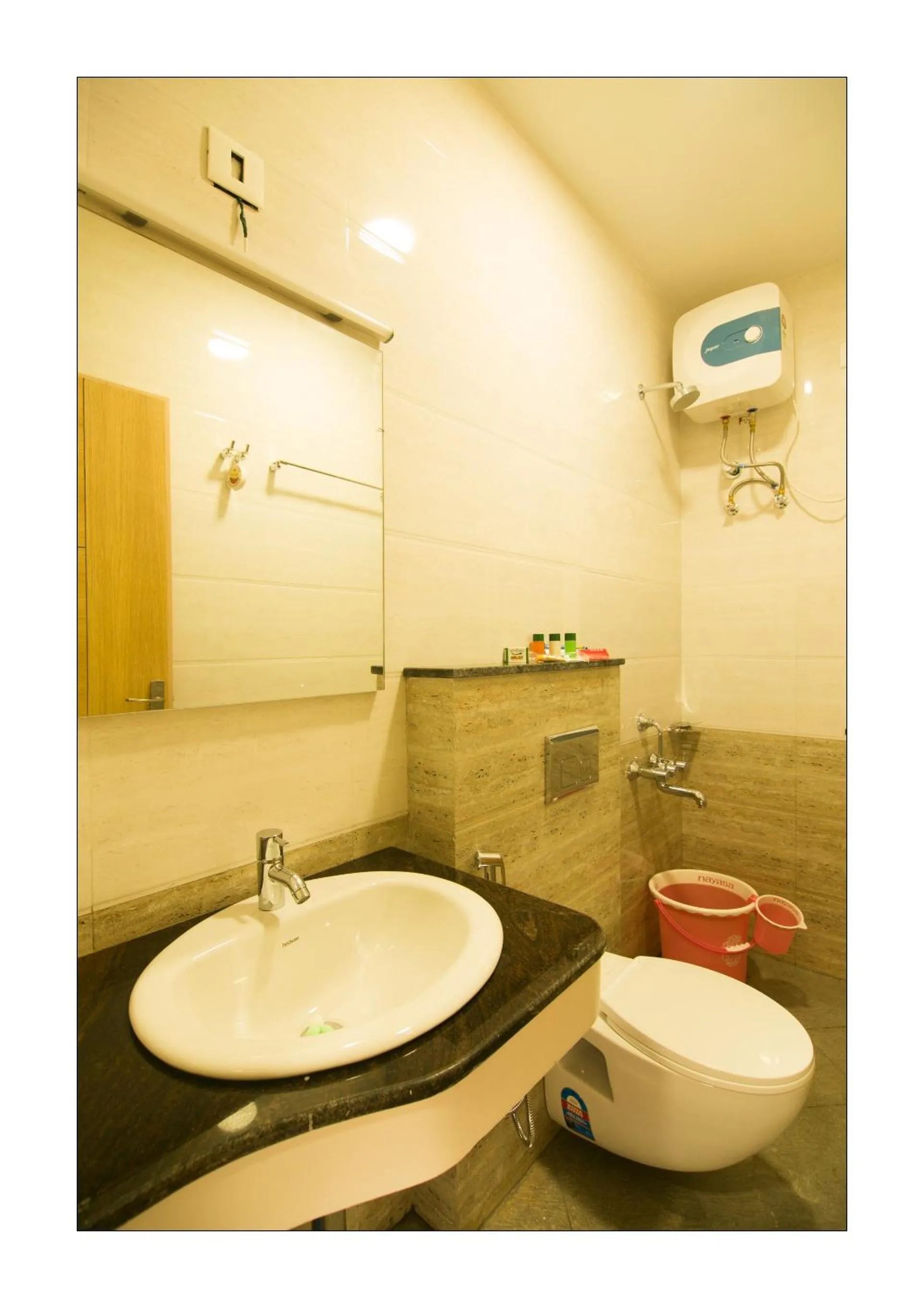 Bathroom in Hotel Ashoka