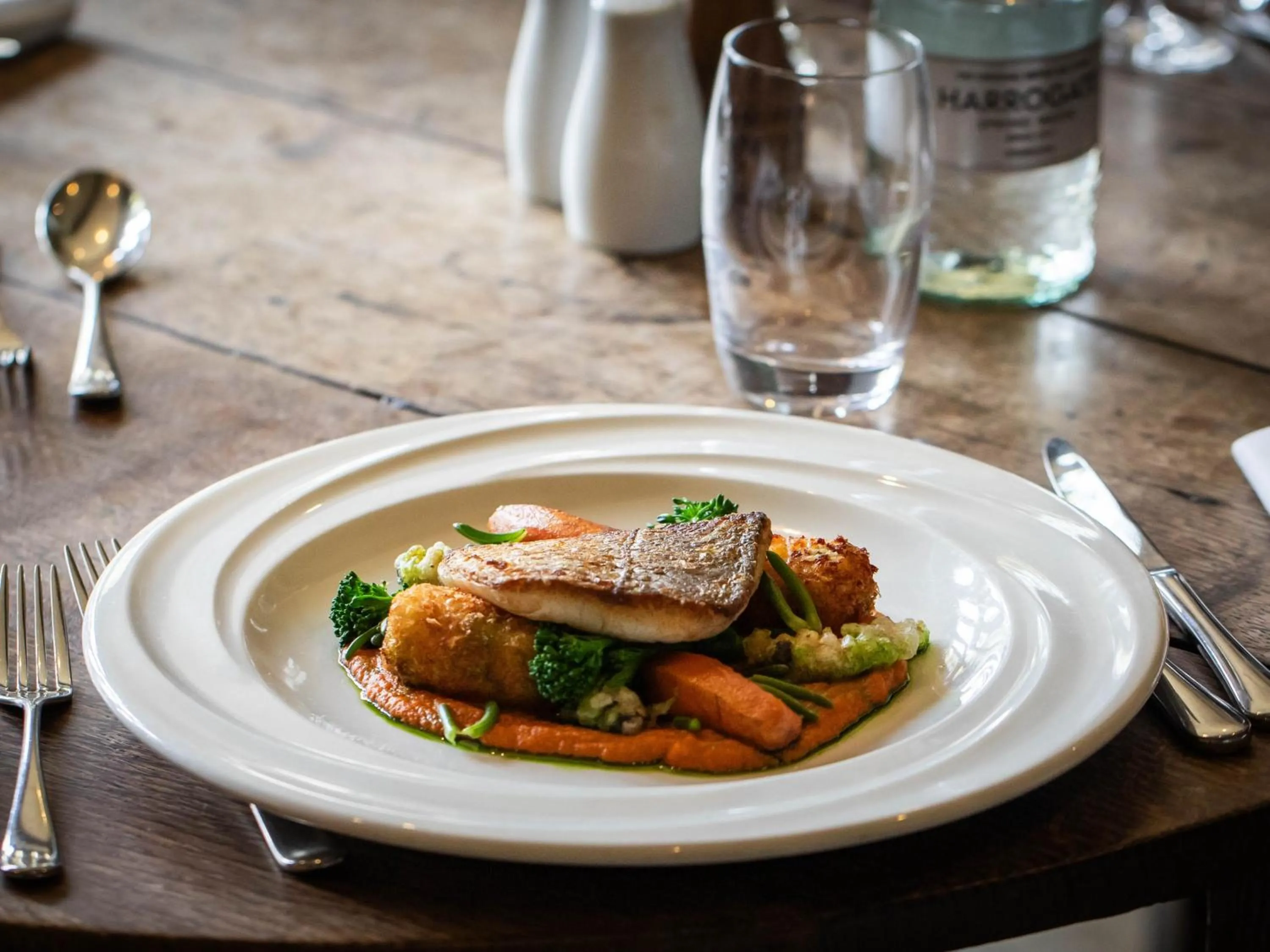 Restaurant/places to eat in Holdsworth House Hotel
