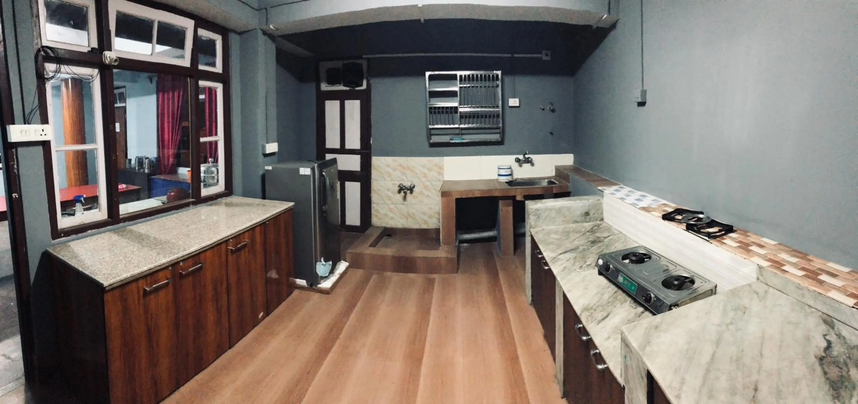 Kitchen or kitchenette, Bed in The Griffon's Nest