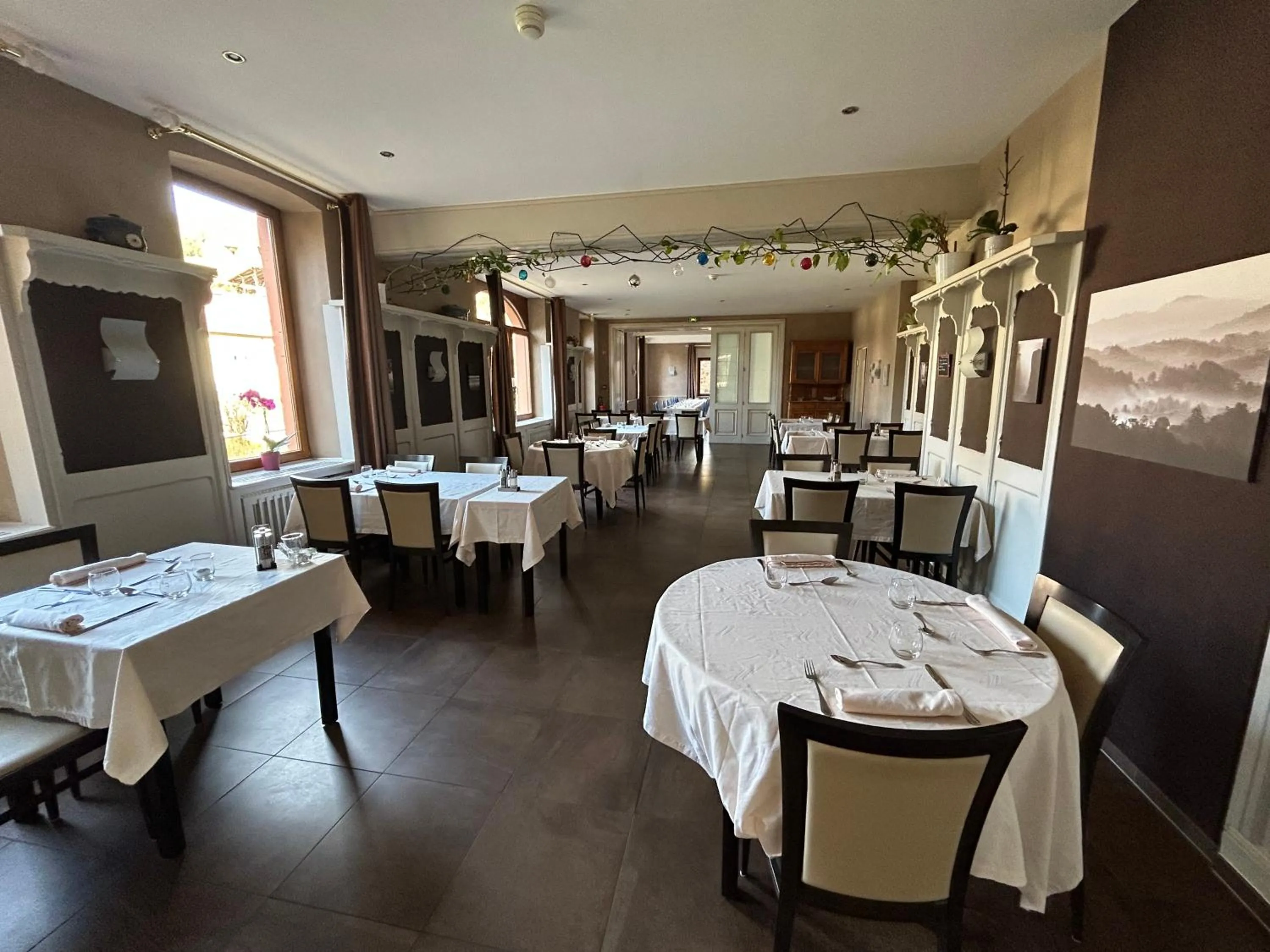 Restaurant/places to eat in Auberge Des Mésanges