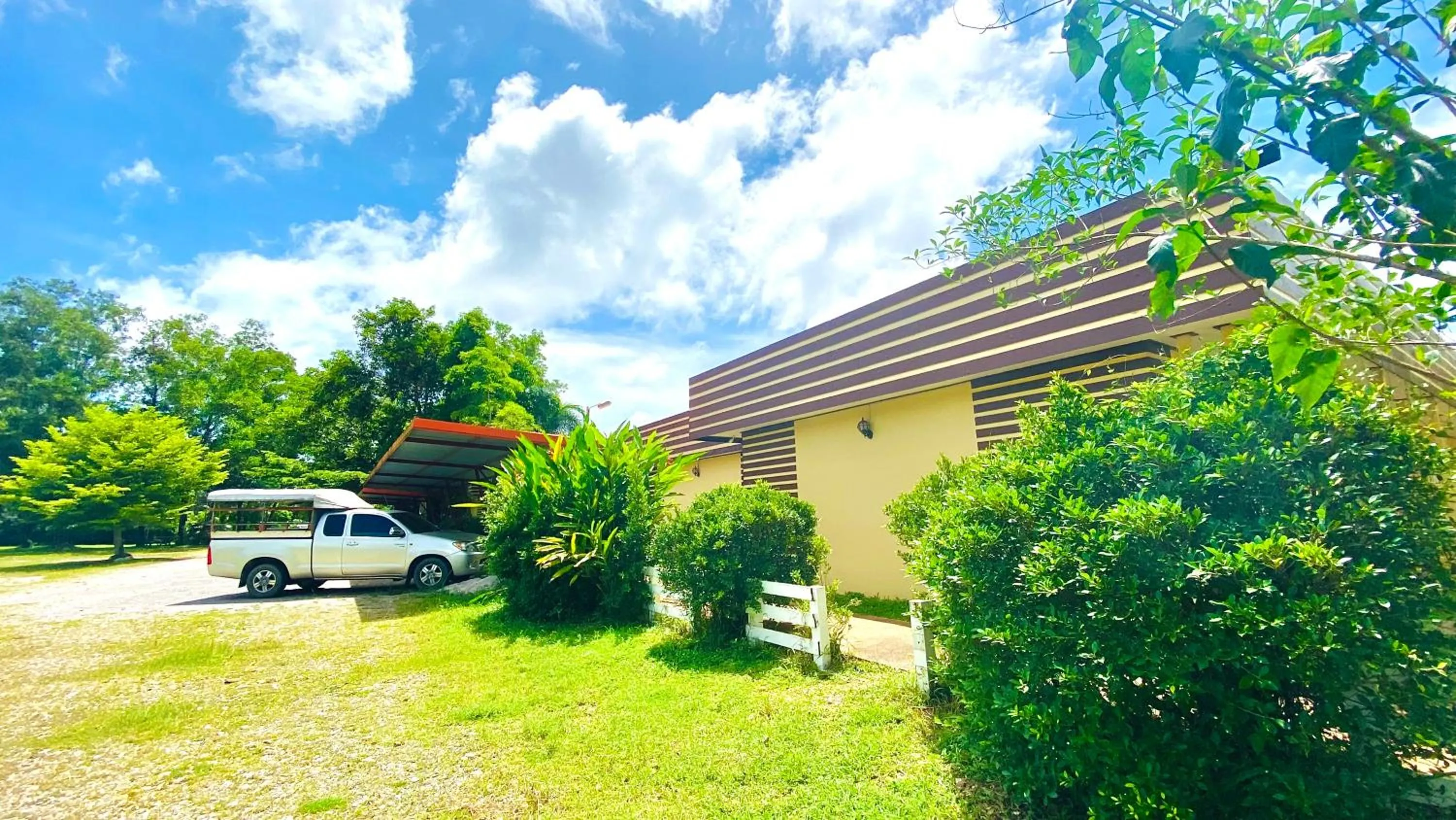 Property building in Kuapa Resort