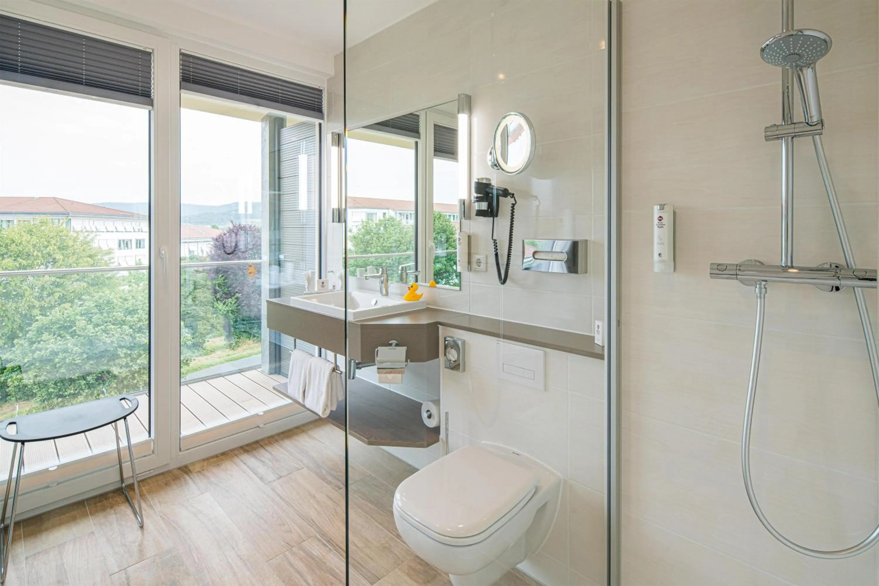 Bathroom in Best Western Plus Kurhotel an der Obermaintherme