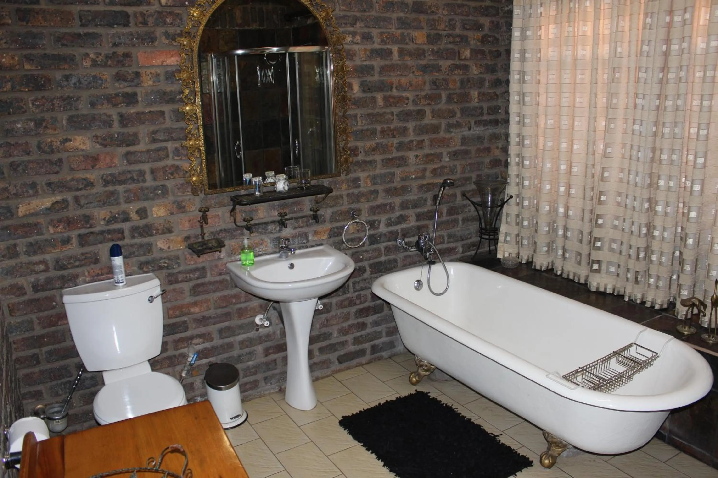 Bathroom in Royal Game Guest House