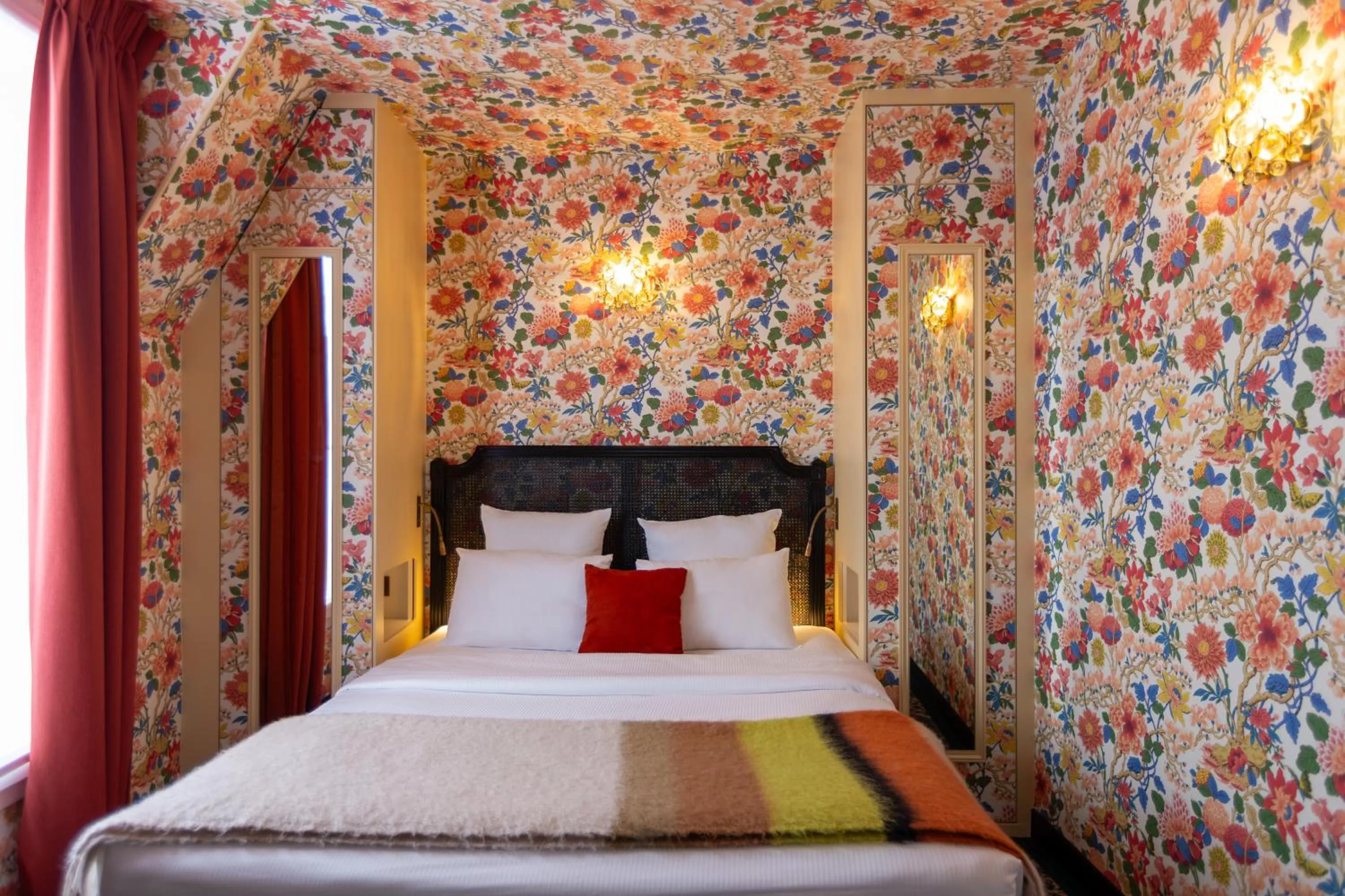 Bed in New Hotel République