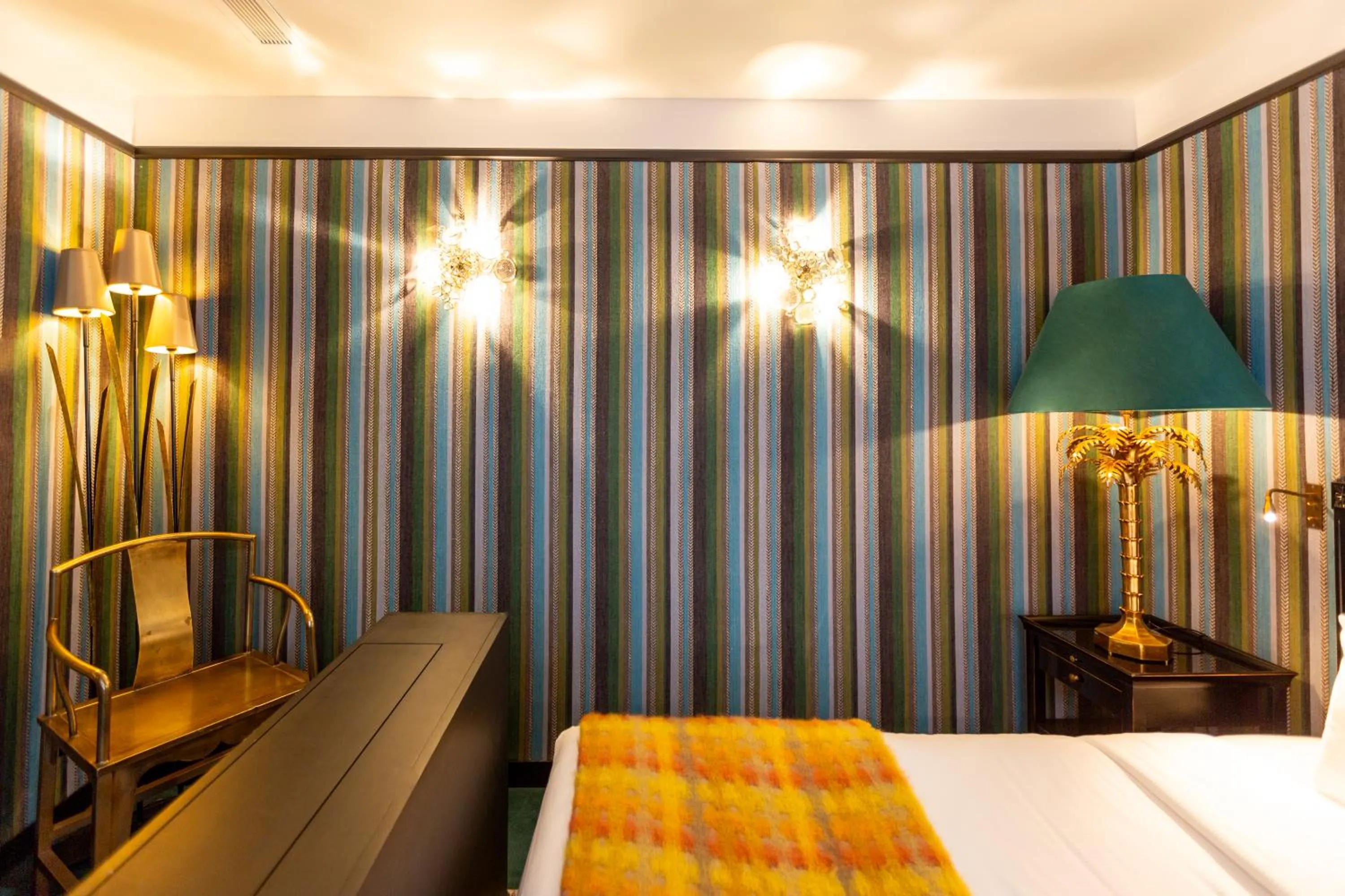 Photo of the whole room, Bed in New Hotel République