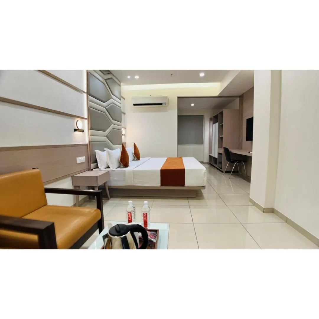 Bed in Hotel Ashray Inn Express