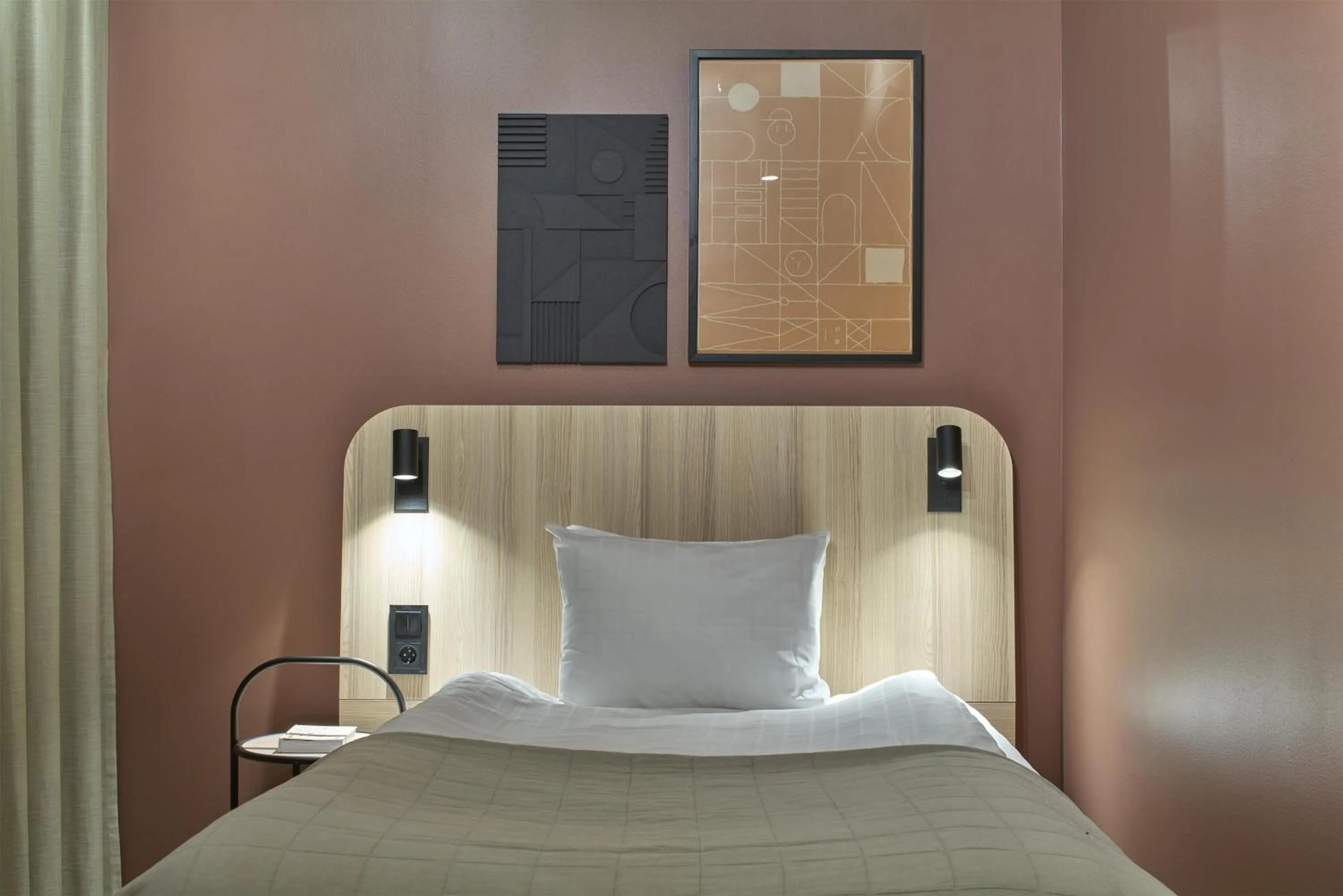Bedroom, Bed in Scandic Malmen