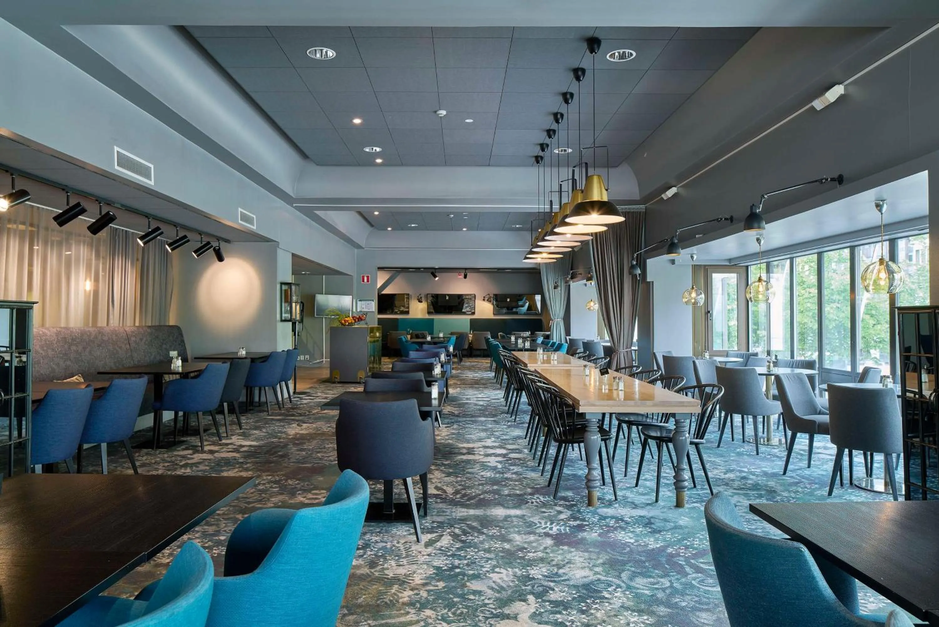 Breakfast in Scandic Rubinen