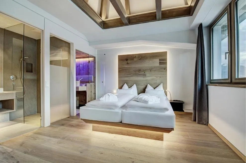 Bed in Seehotel Bellevue