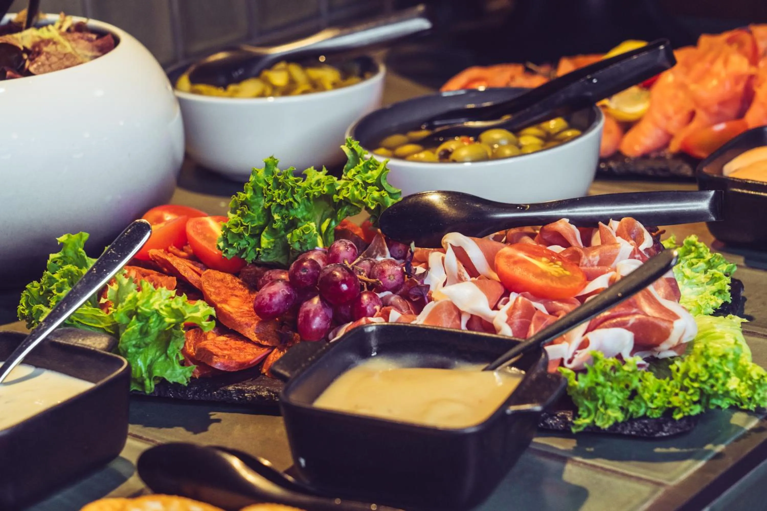 Food and drinks in Magic Hotel & Apartments Kløverhuset