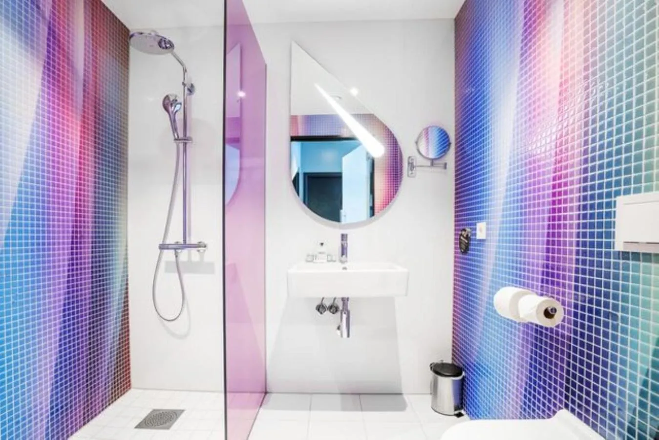 Shower in Magic Hotel & Apartments Kløverhuset