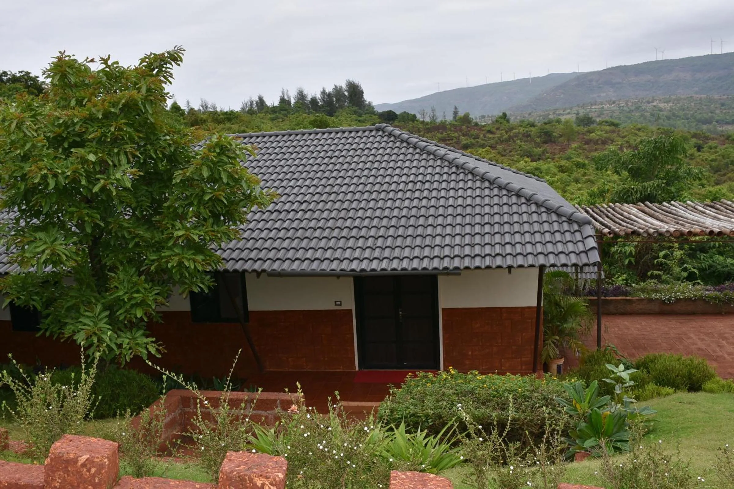 Facade/entrance in Forest Escapes Koyna