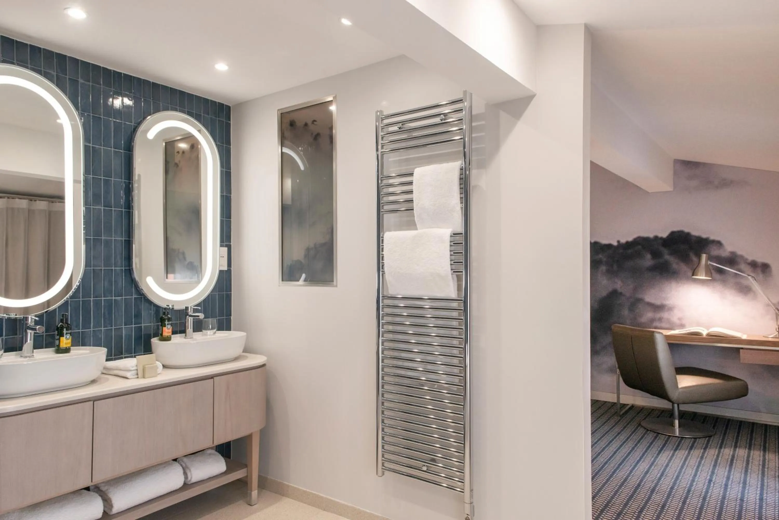 Bathroom in Le Grand Balcon Hotel