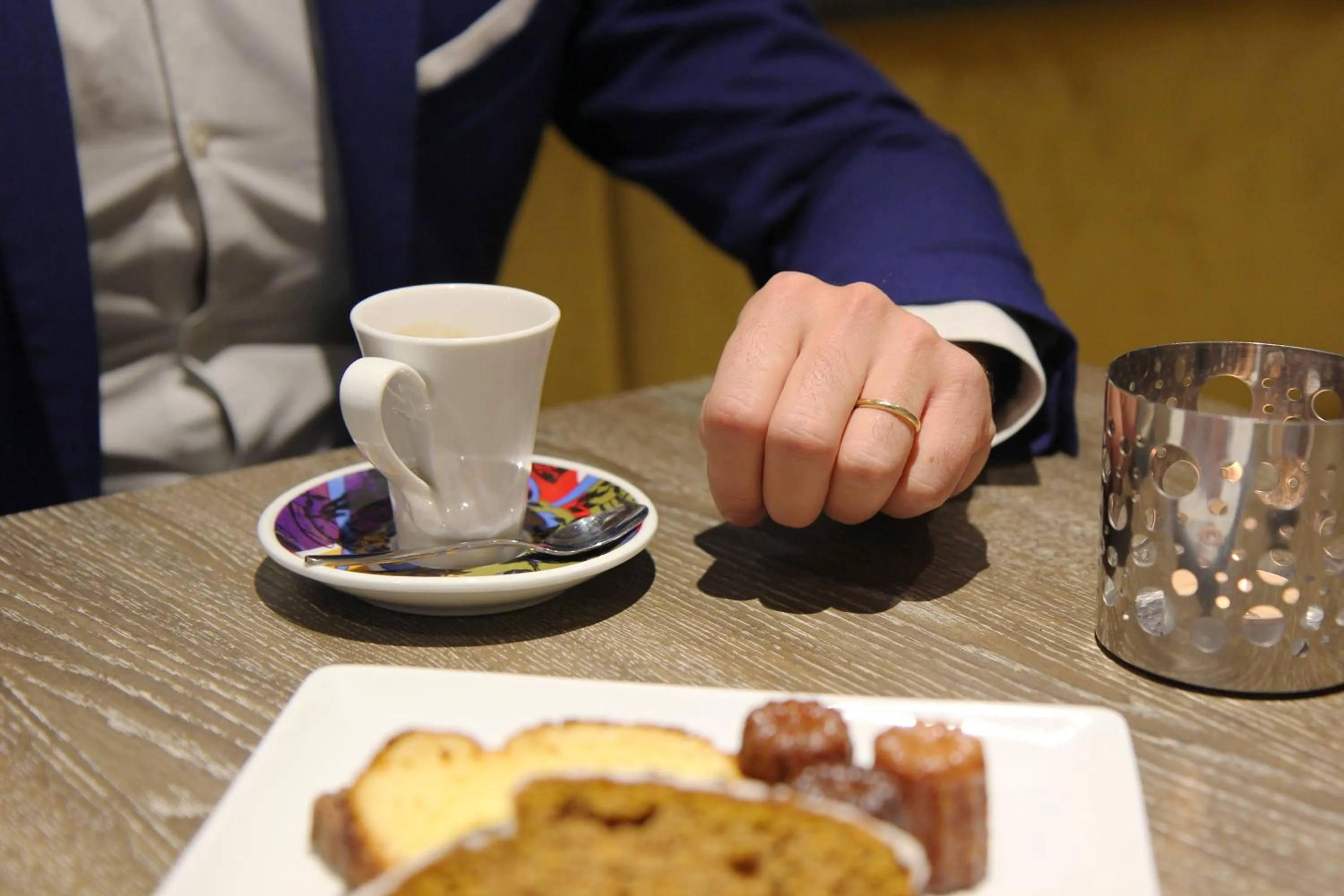 Meals in Best Western Plus Bordeaux Gare Saint-Jean