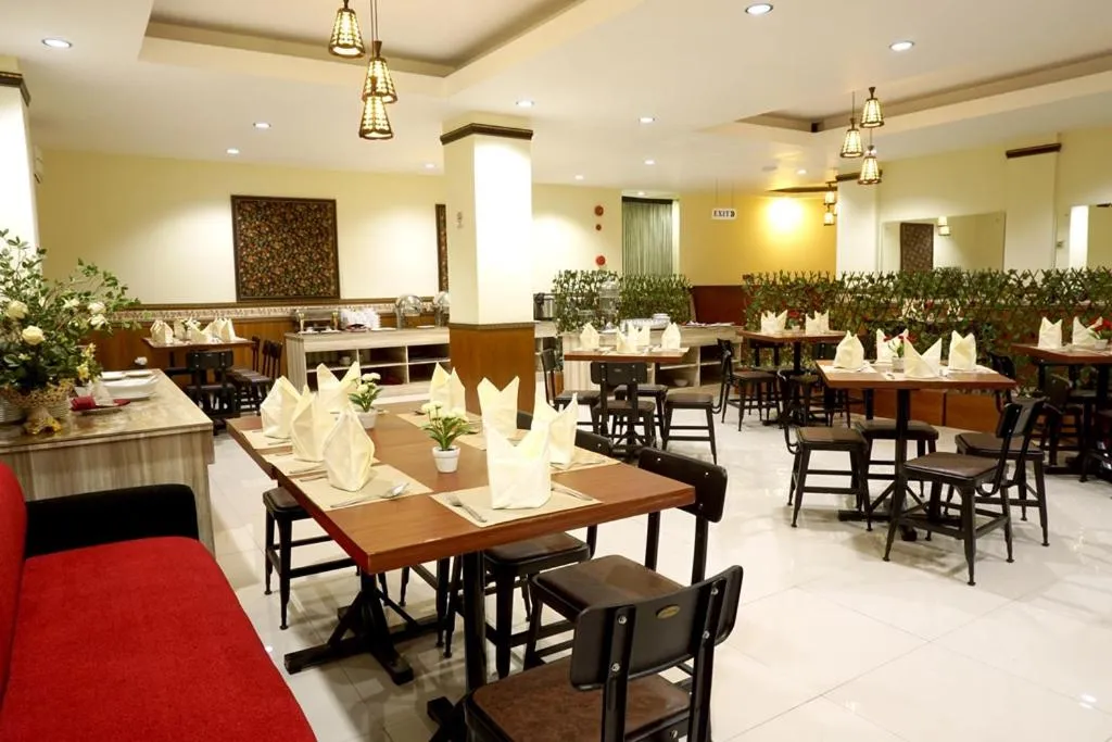 Banquet/Function facilities in Red Chilies Hotel