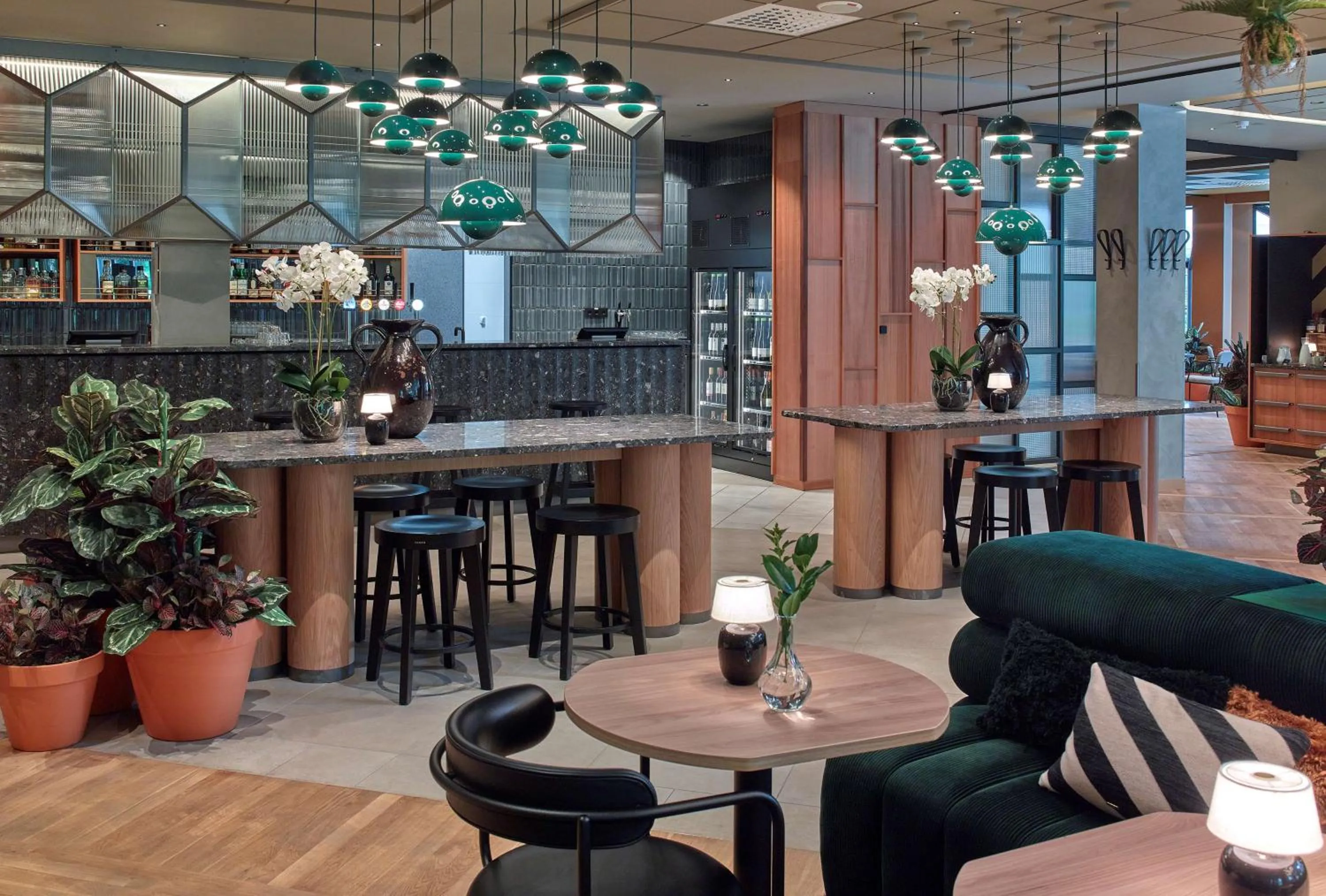 Lounge or bar in Scandic Park
