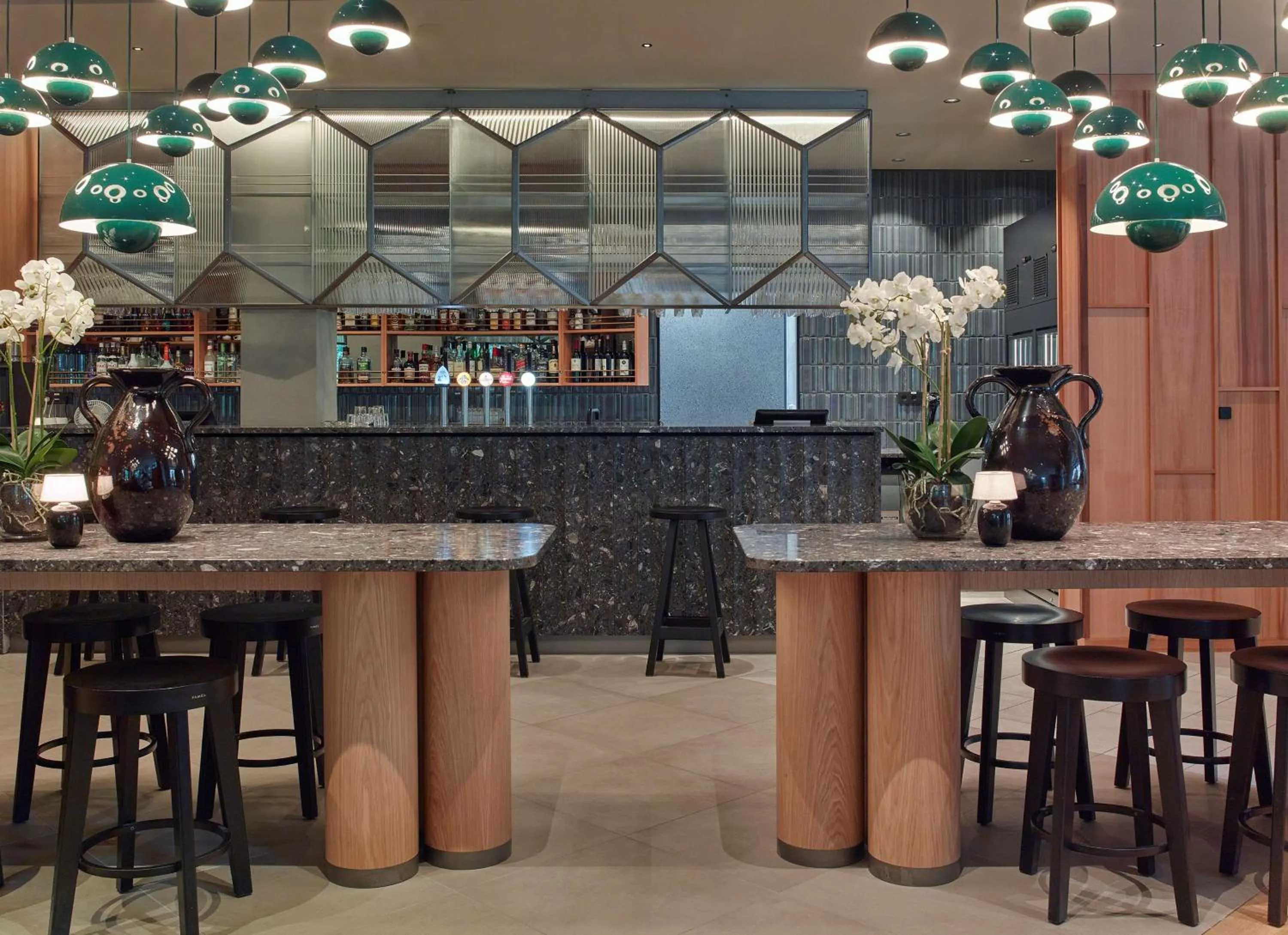 Lounge or bar in Scandic Park