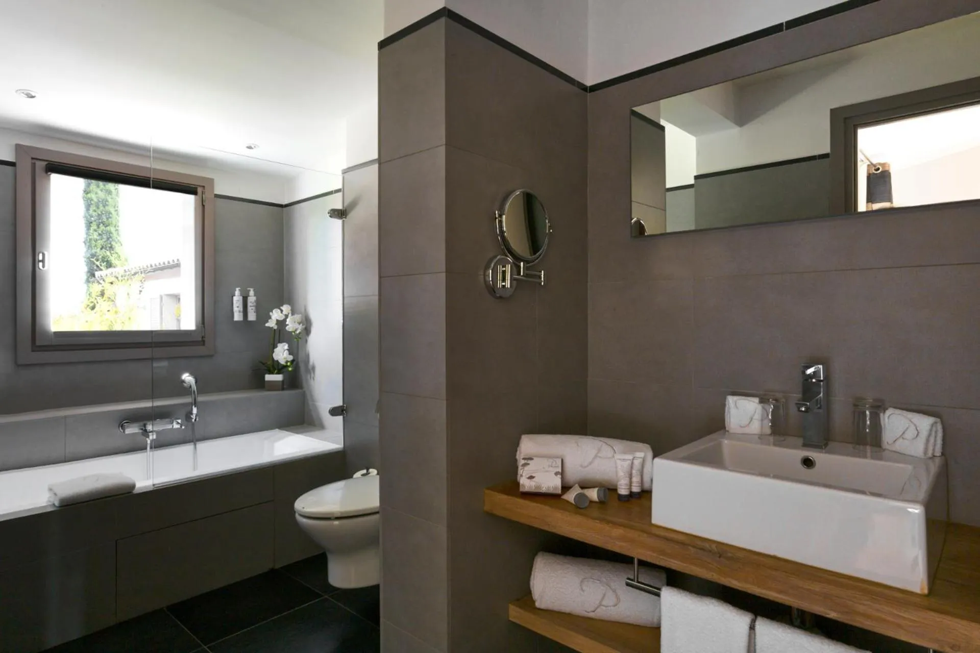 Toilet in Le Pinarello