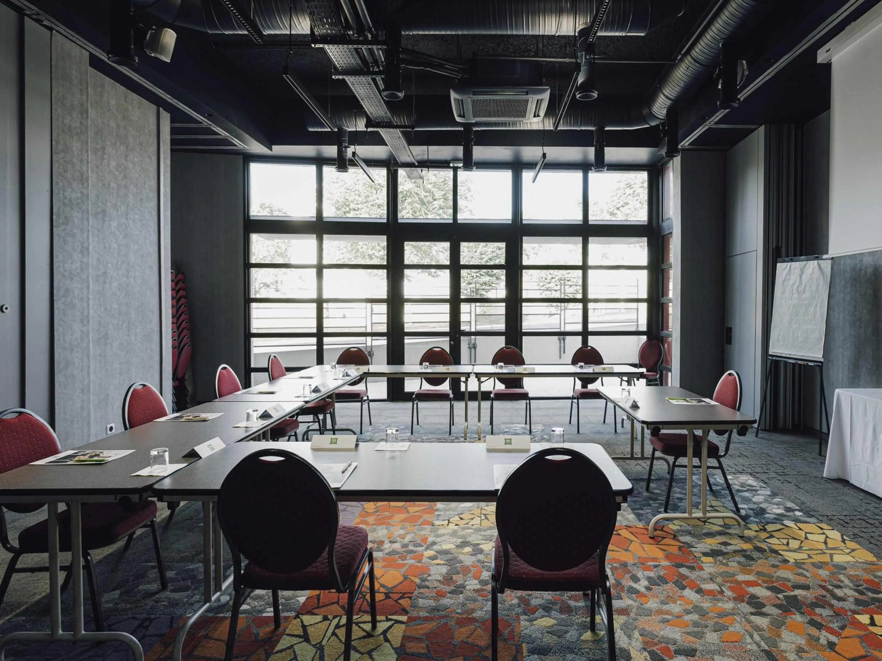 Meeting/conference room in ibis Styles Nancy Laxou