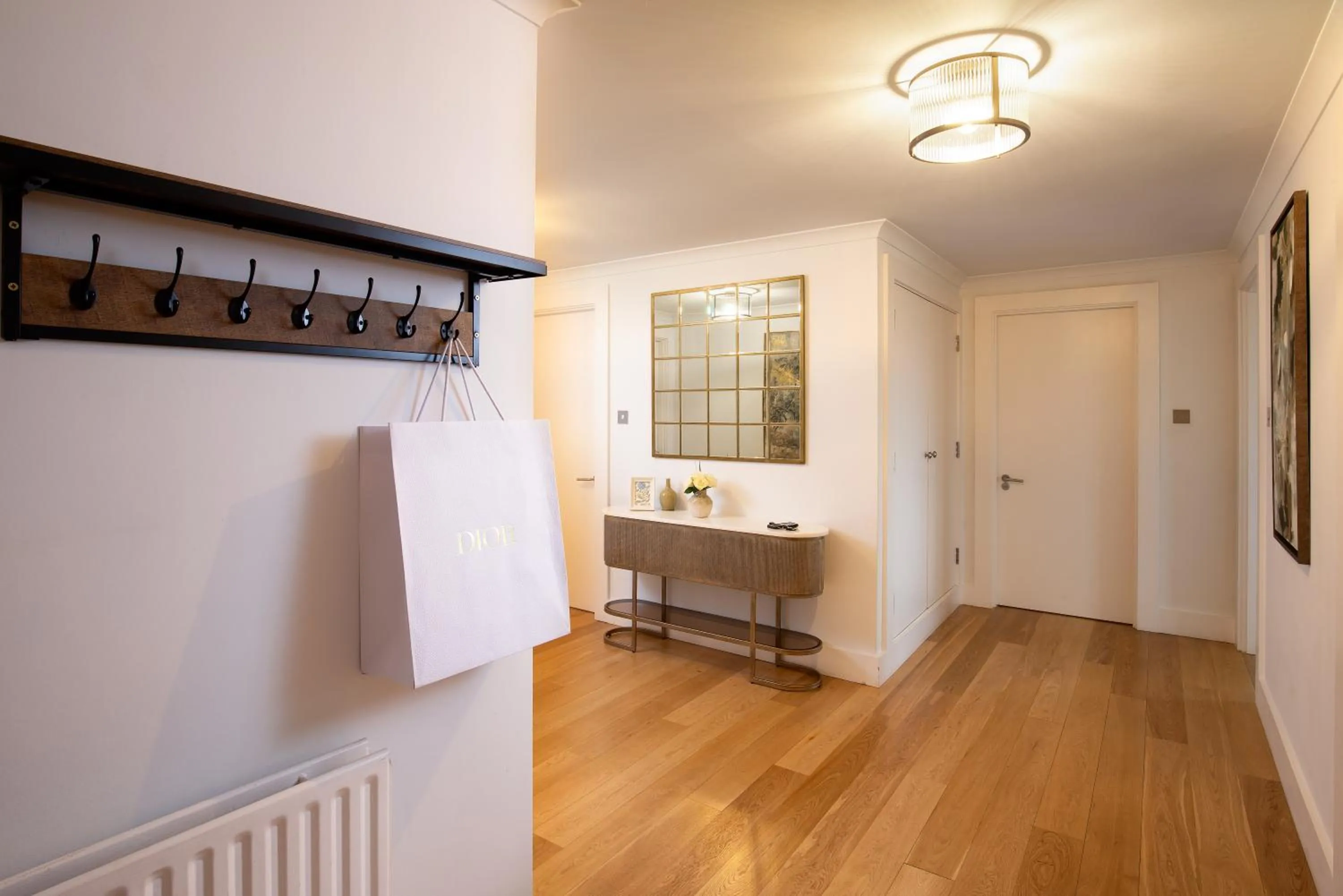 Bedroom in Monarch House - Serviced Apartments - Kensington