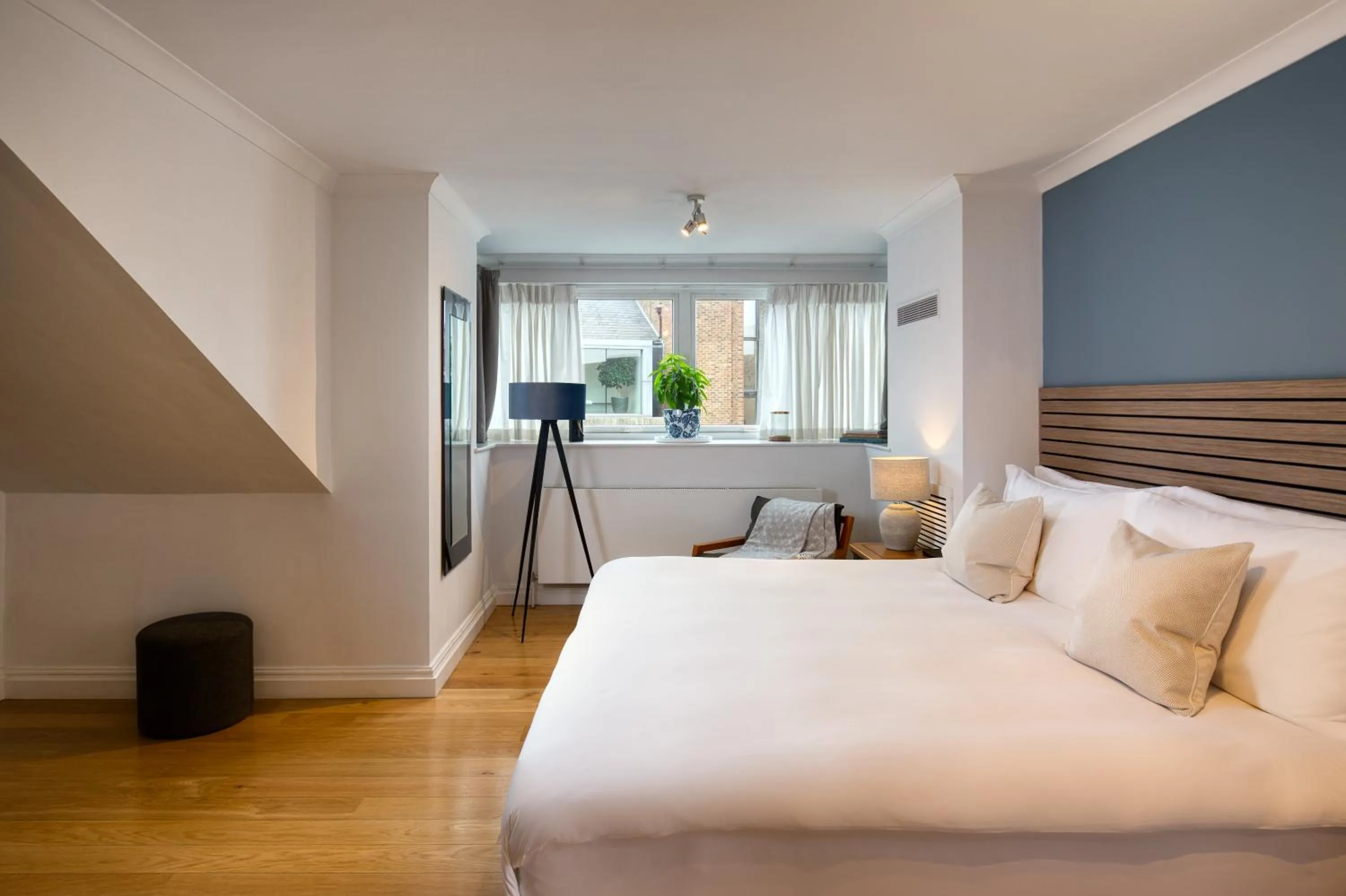 Bed in Monarch House - Serviced Apartments - Kensington
