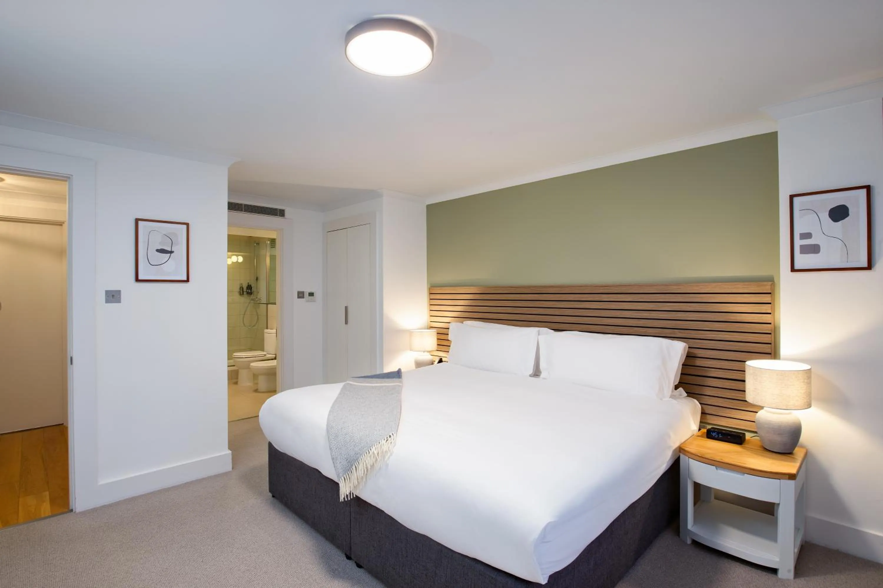 Bed in Monarch House - Serviced Apartments - Kensington