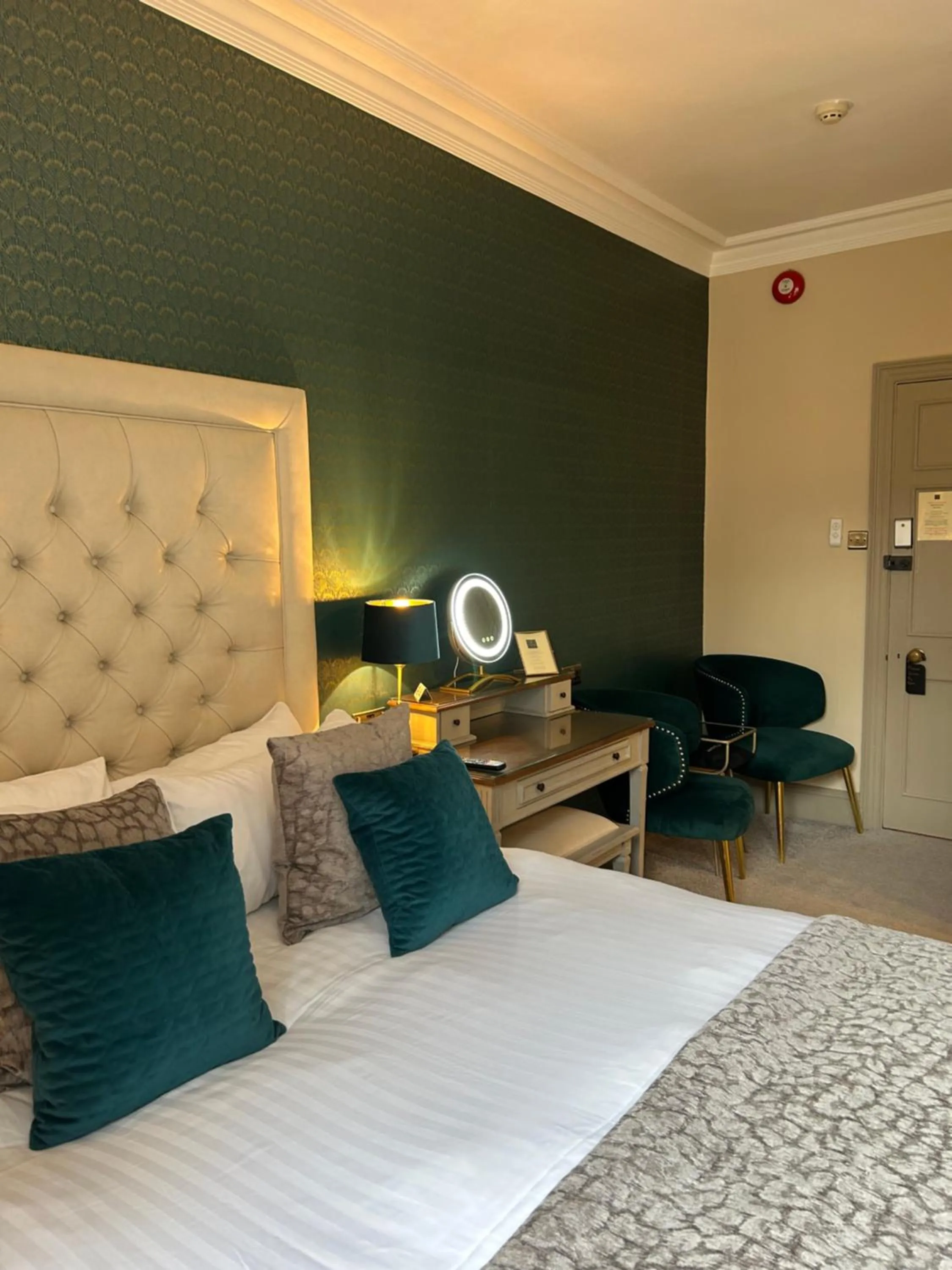 Bed in Ashbourne House