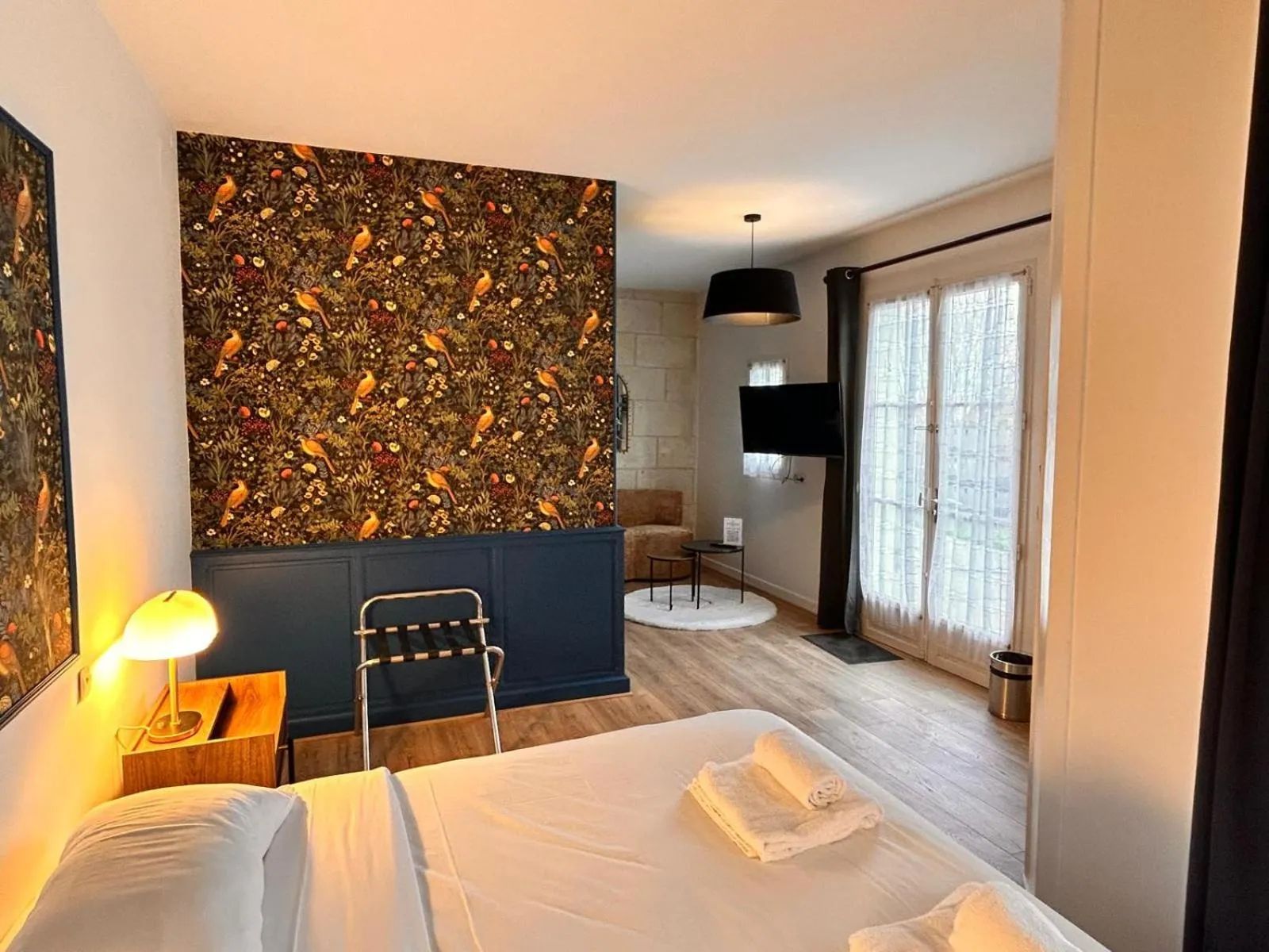 Bed in Logis Demeure de la Vignole