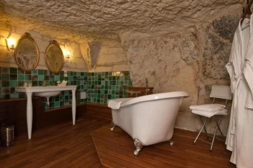 Bathroom in Logis Demeure de la Vignole