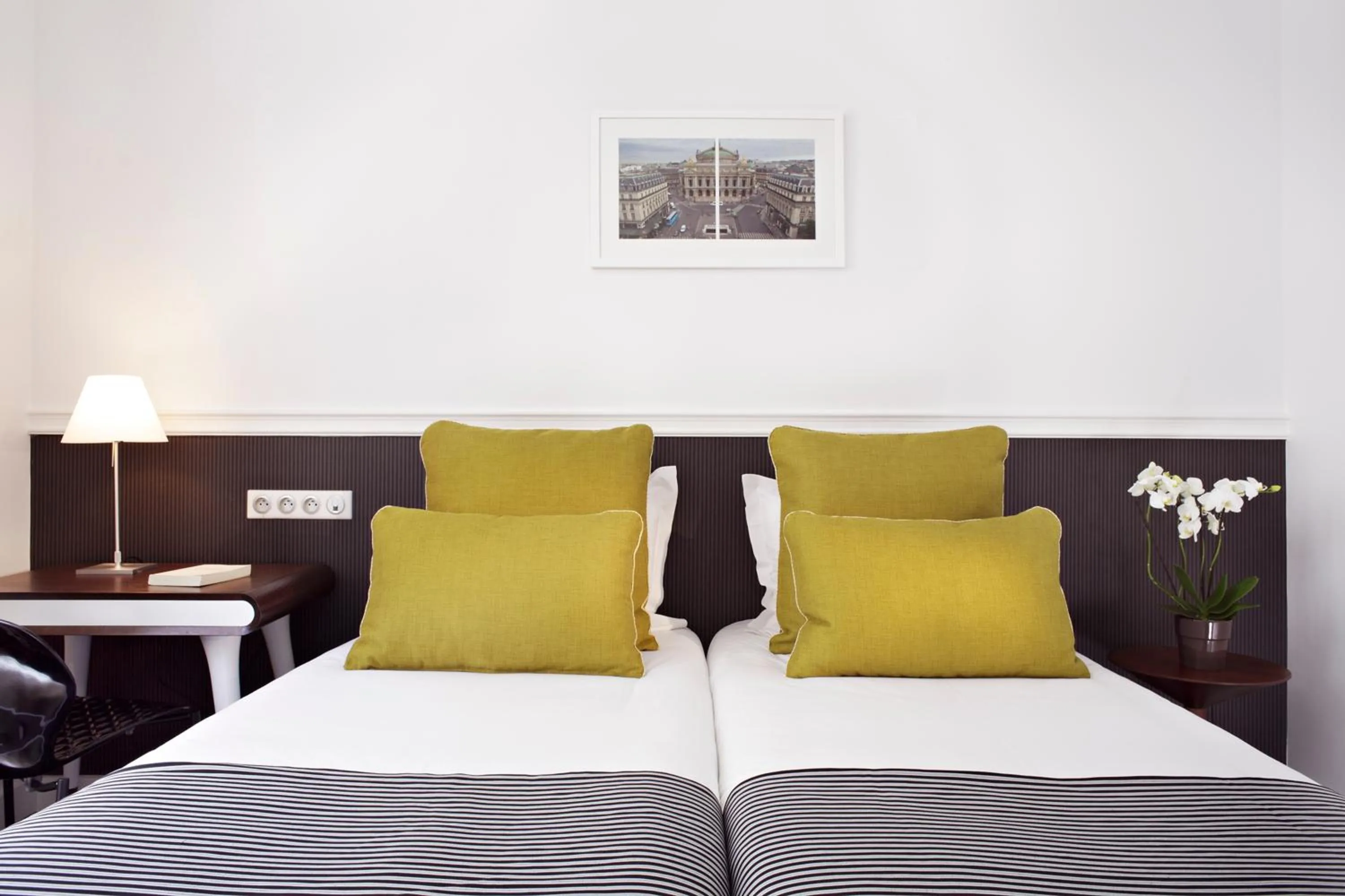 Bedroom, Bed in Hotel Monterosa - Astotel