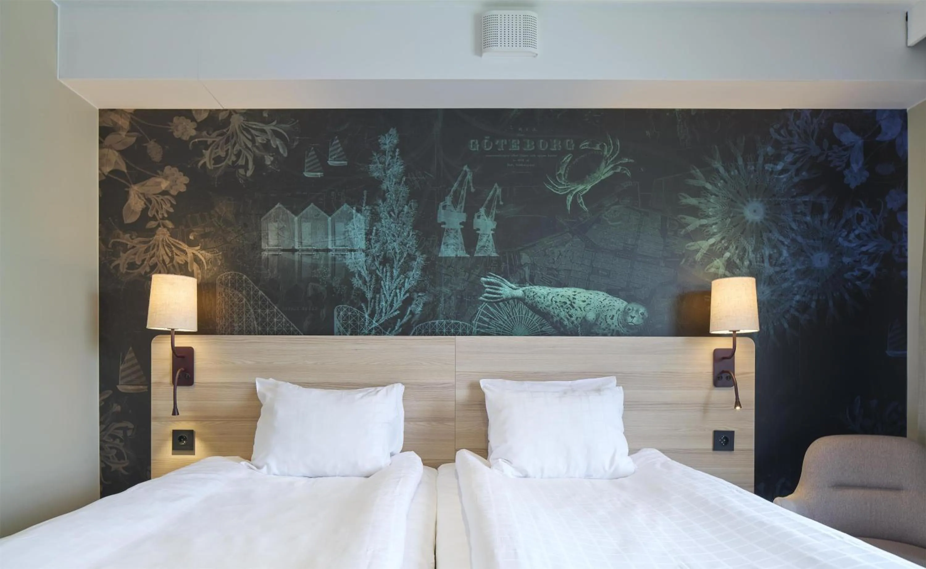 Bedroom, Bed in Scandic Backadal