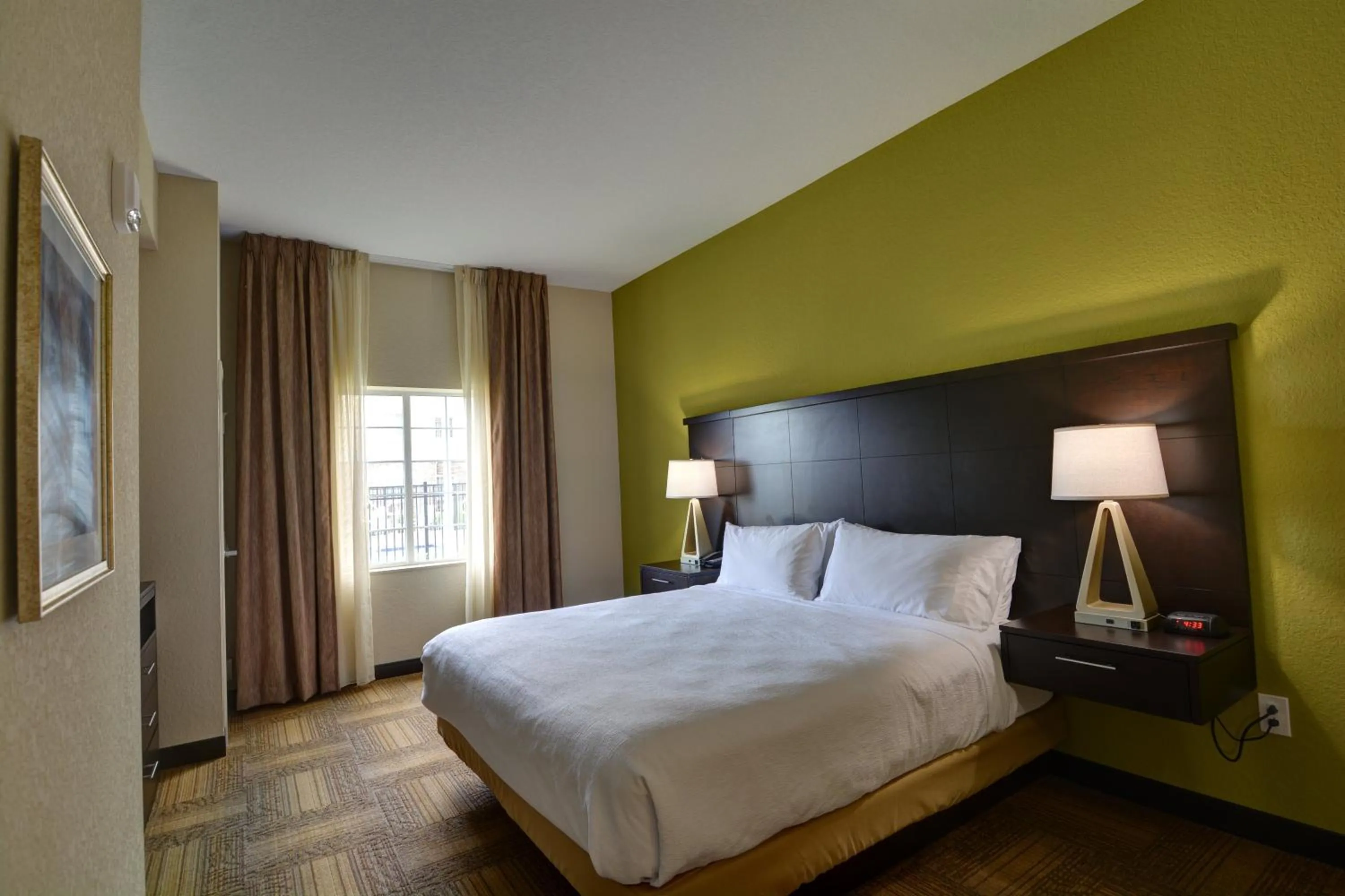 Photo of the whole room in Staybridge Suites Lakeland West