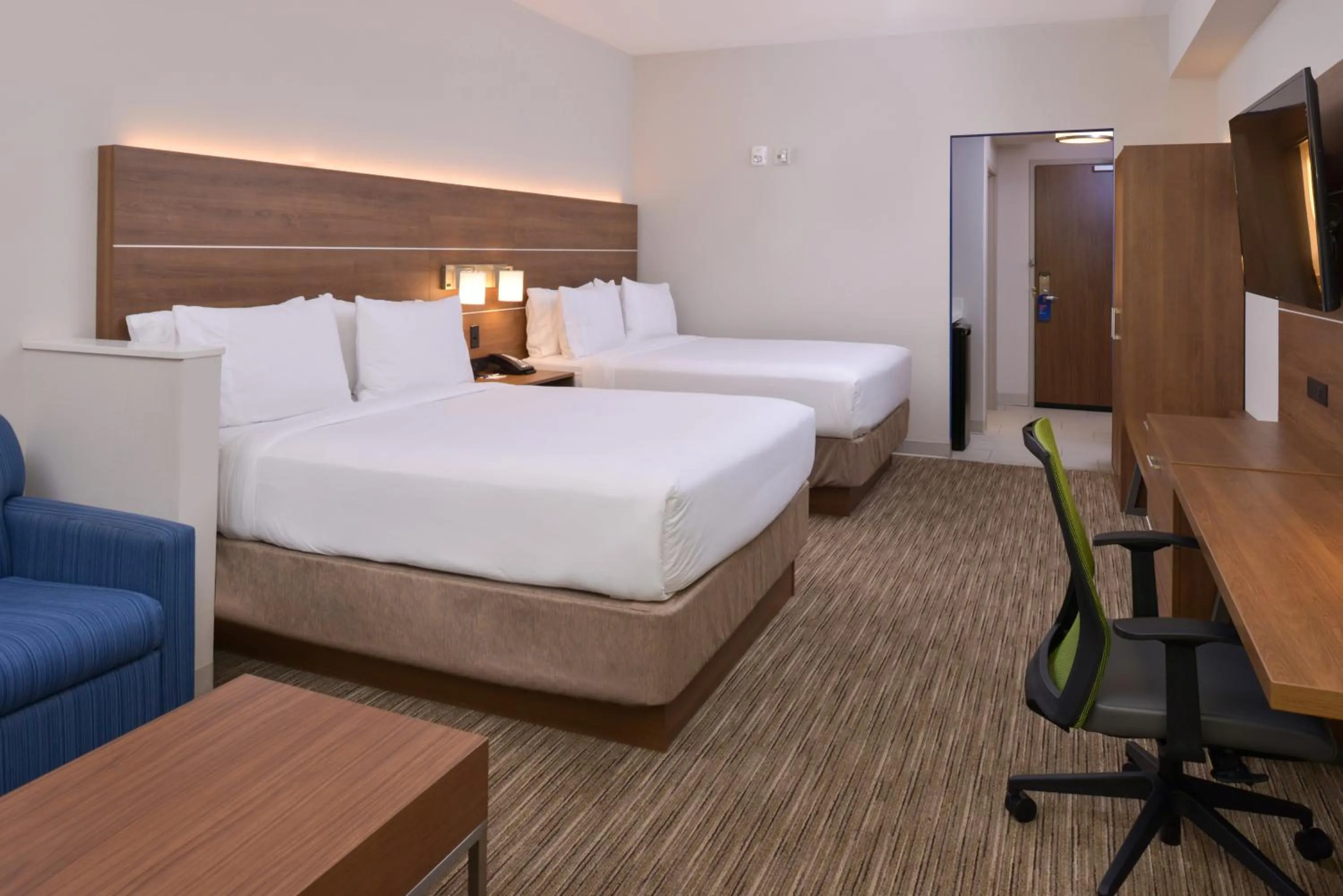 Photo of the whole room, Bed in Holiday Inn Express - Nashville South - Spring Hill by IHG