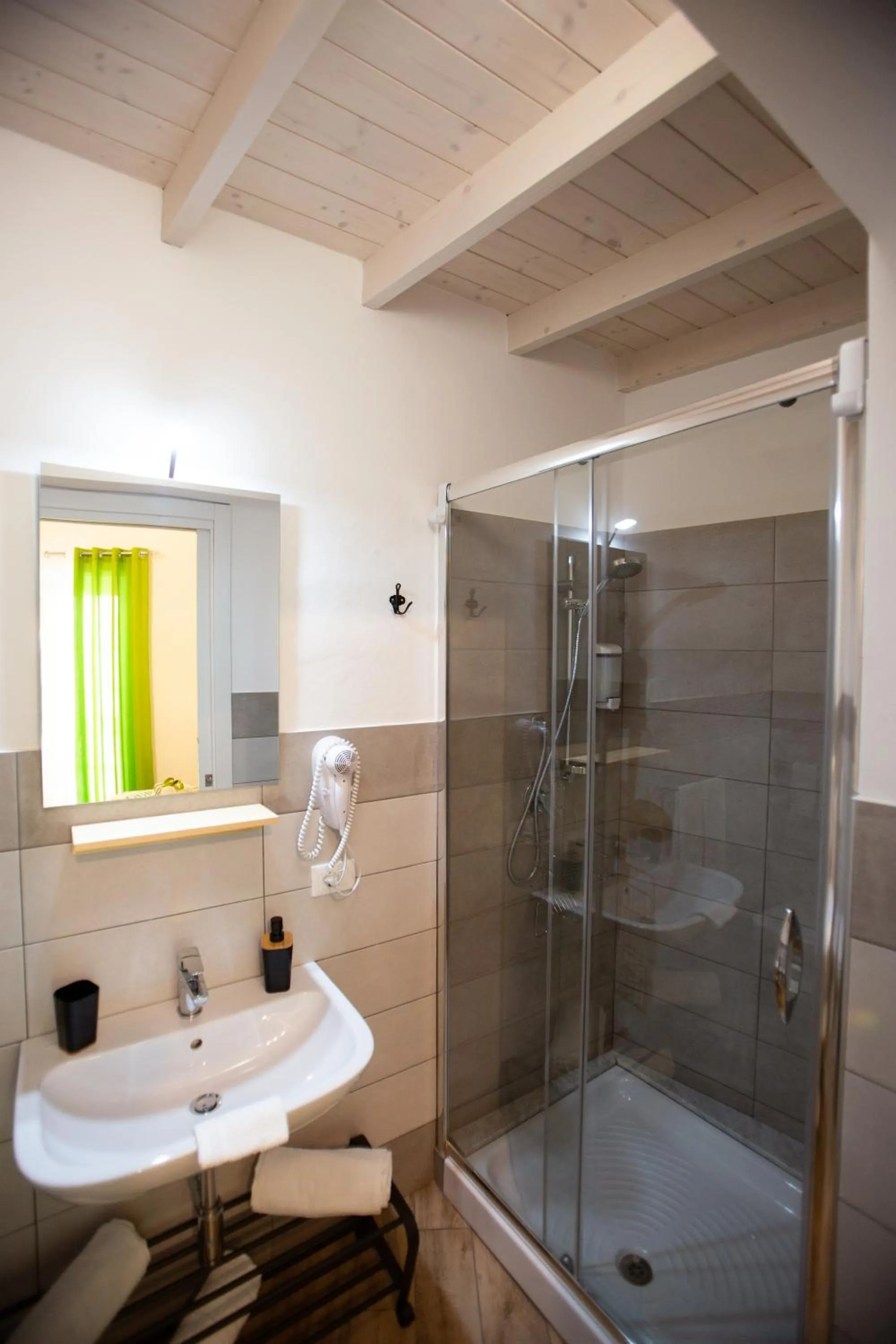 Bathroom in Quattro Incanti