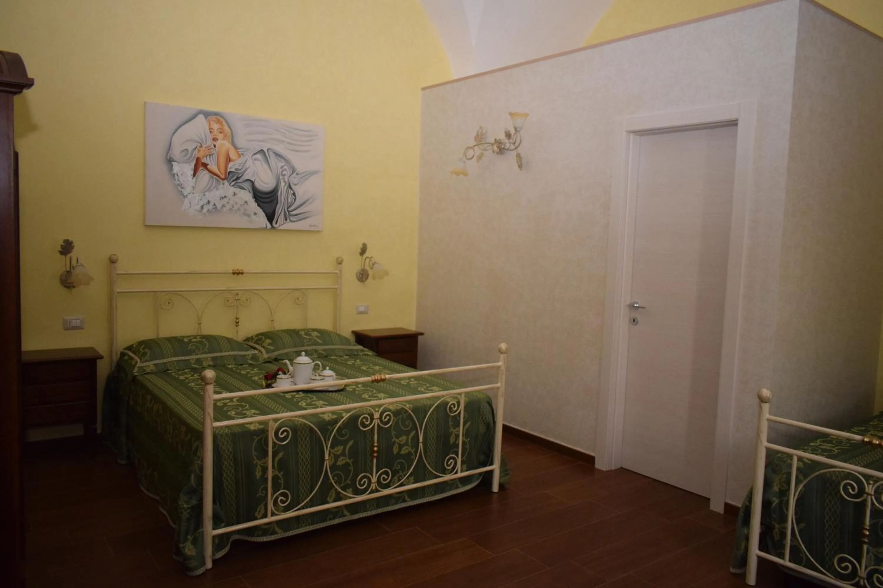 Bedroom, Bed in B&B Vico Napoli Salento