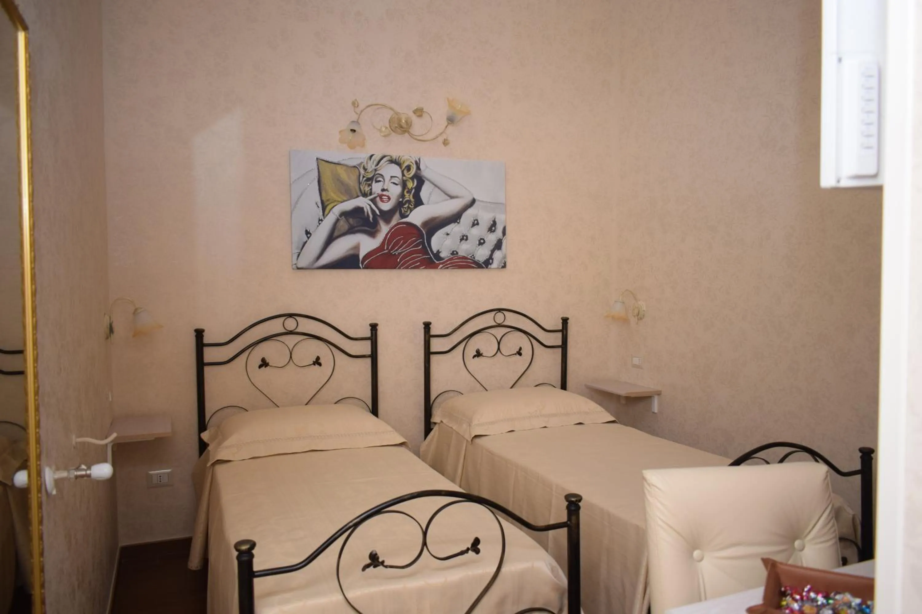 Bedroom, Bed in B&B Vico Napoli Salento