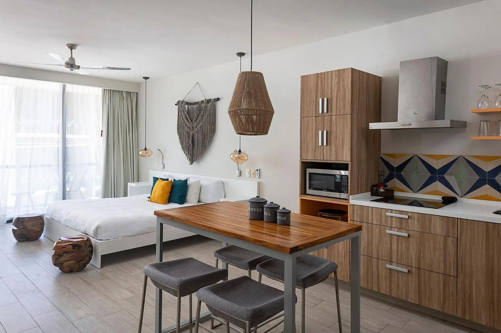 Other, Bed in Opal Suites Apartments