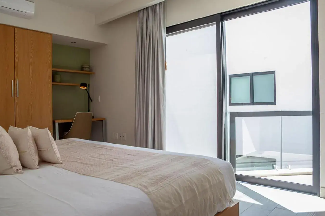 Apartment with Balcony in Opal Suites Apartments Apartment with Balcony in Opal Suites Apartments