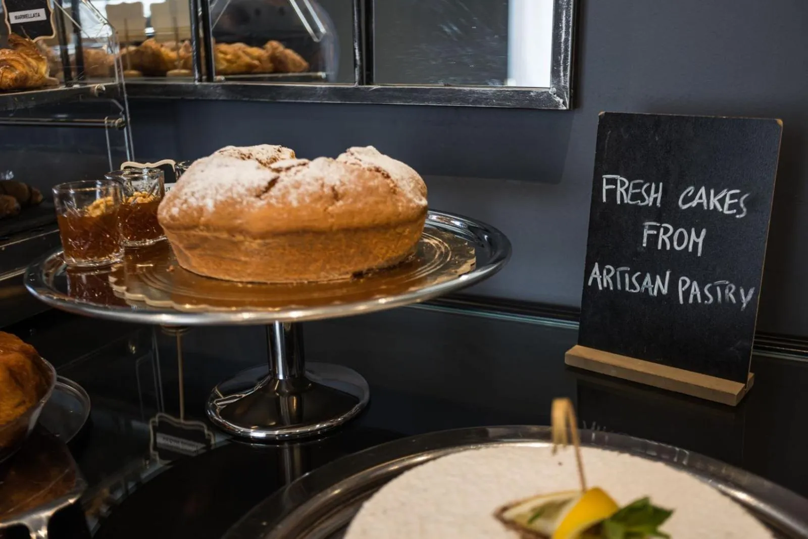 Food in Boutique Hotel Metro 900