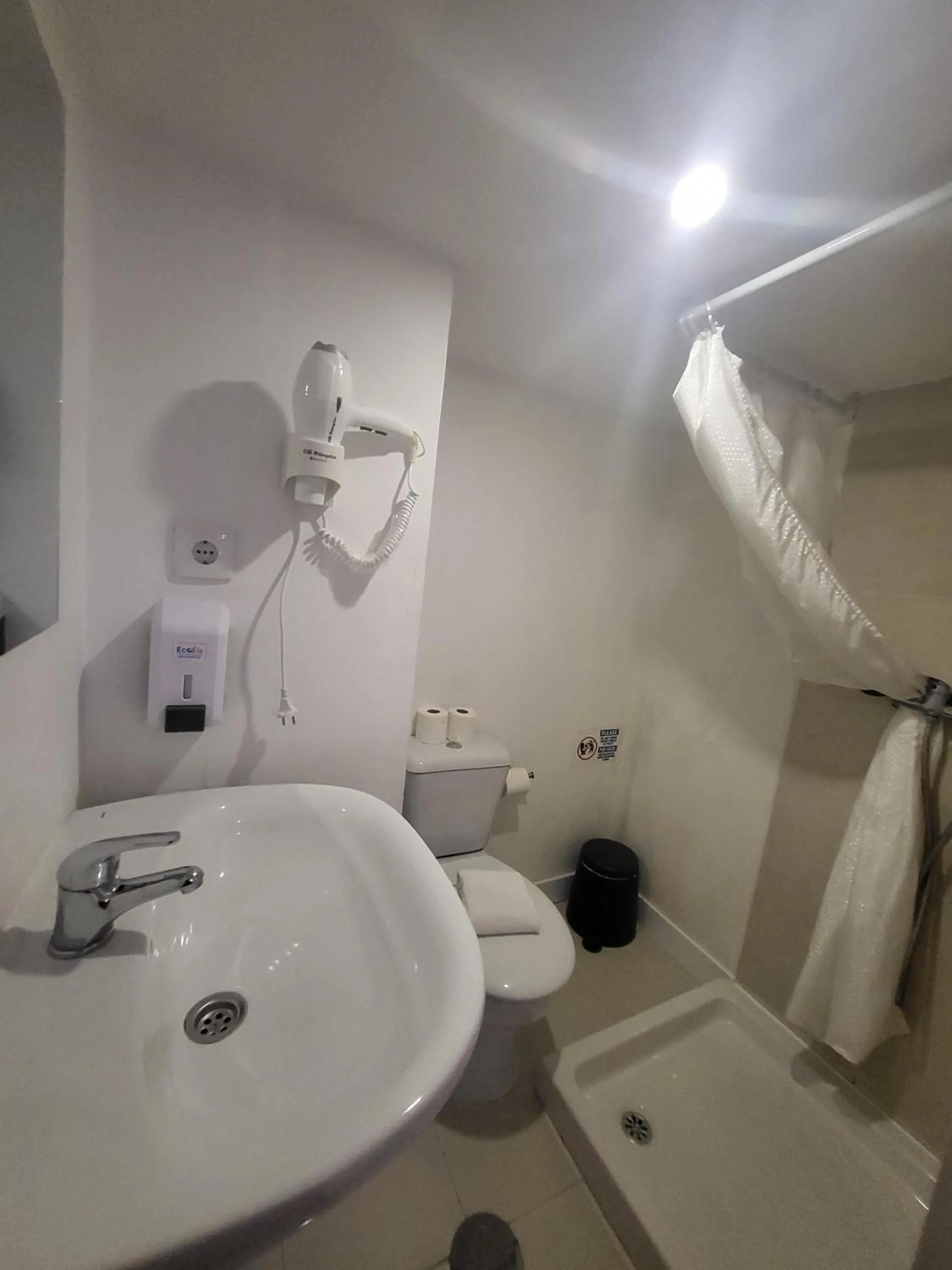 Bathroom in What Else - Fatima