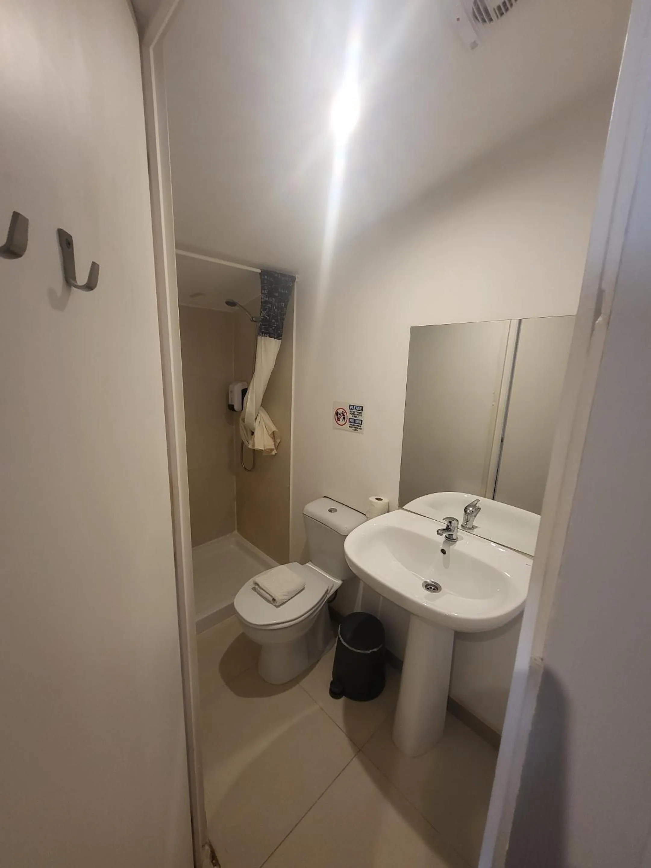 Bathroom in What Else - Fatima