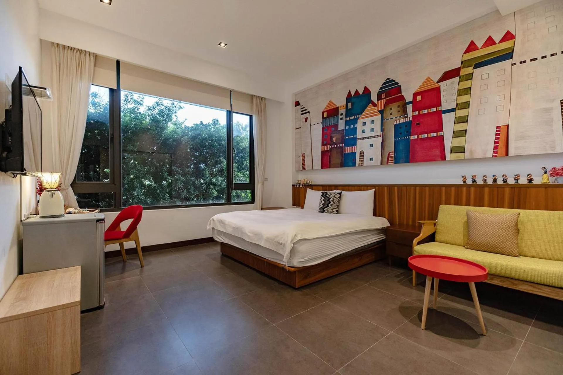 Bed in 193 County Garden BnB