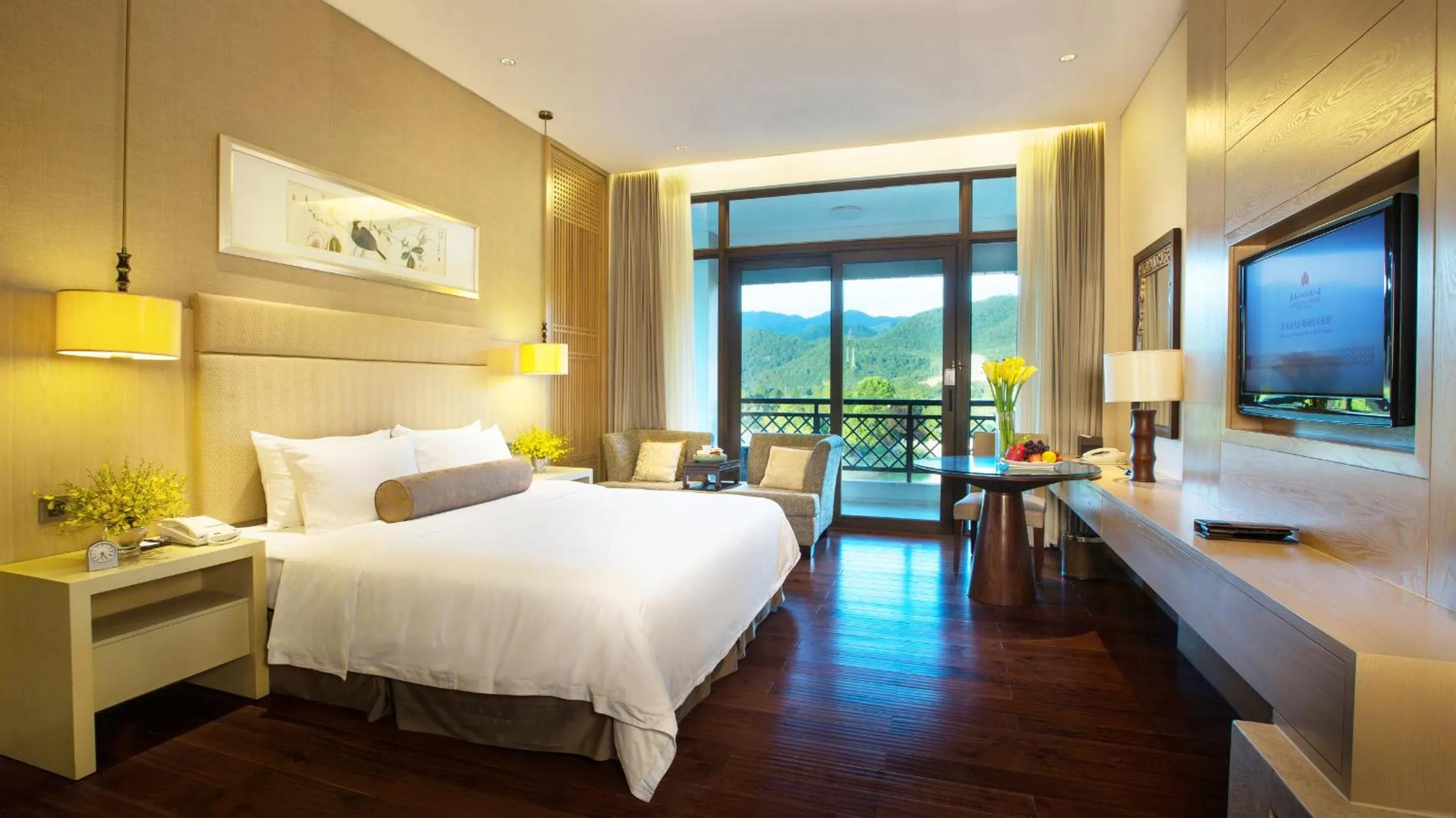 Bedroom, Bed in Dahongpao Resort