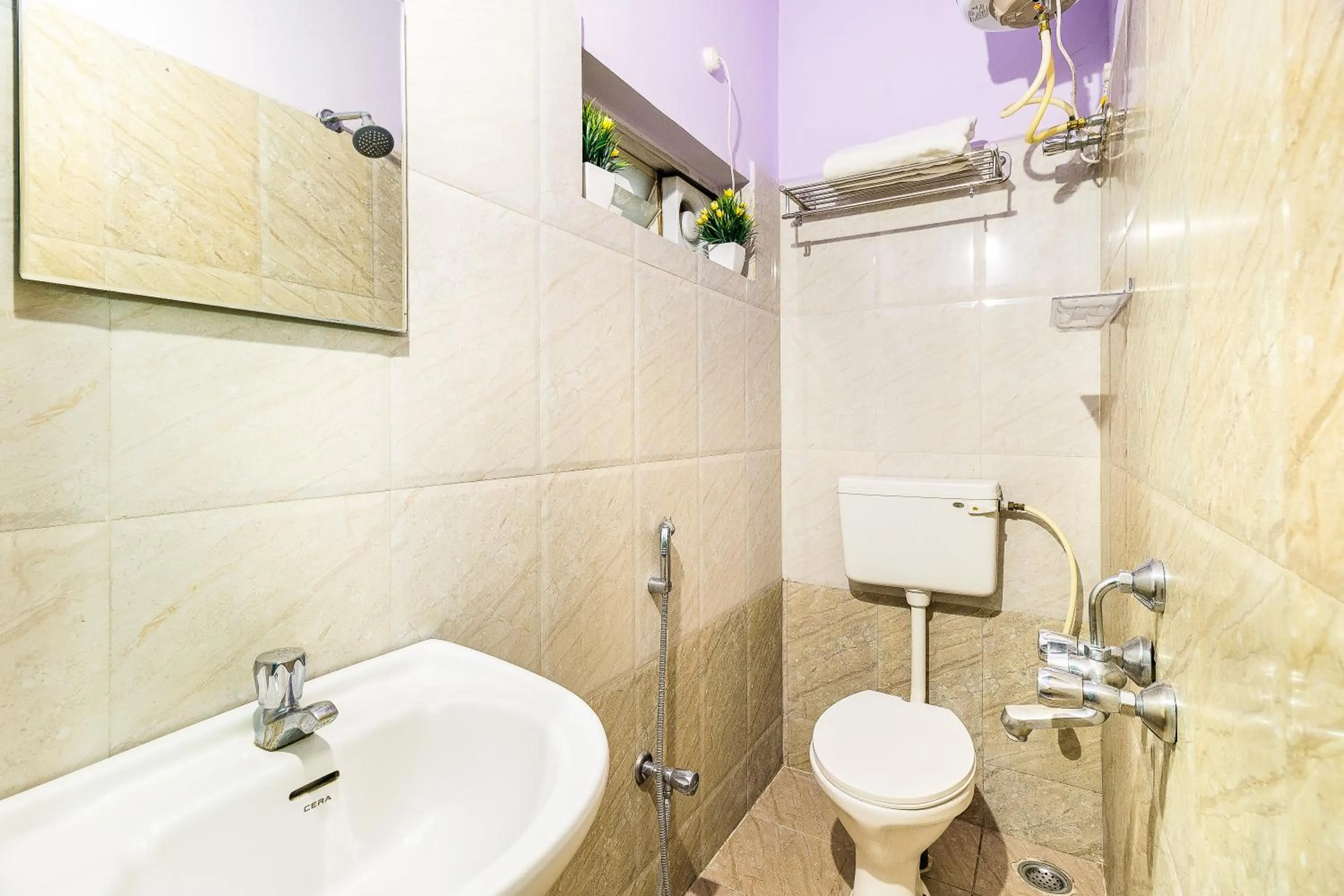 Bathroom in Octave Paris Residency