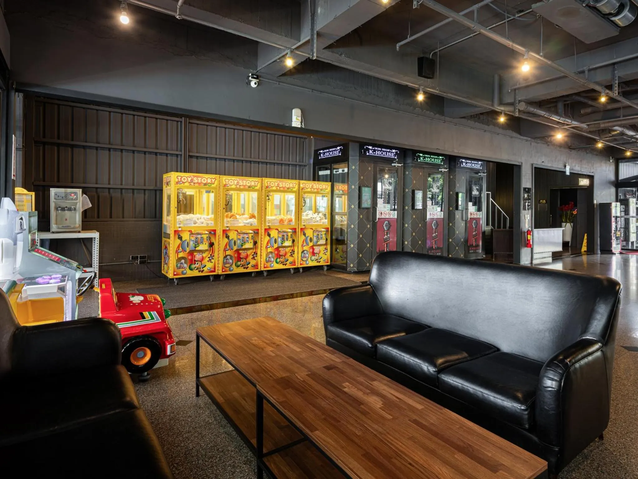 Communal lounge/ TV room in GUIDE HOTEL Kenting Resort