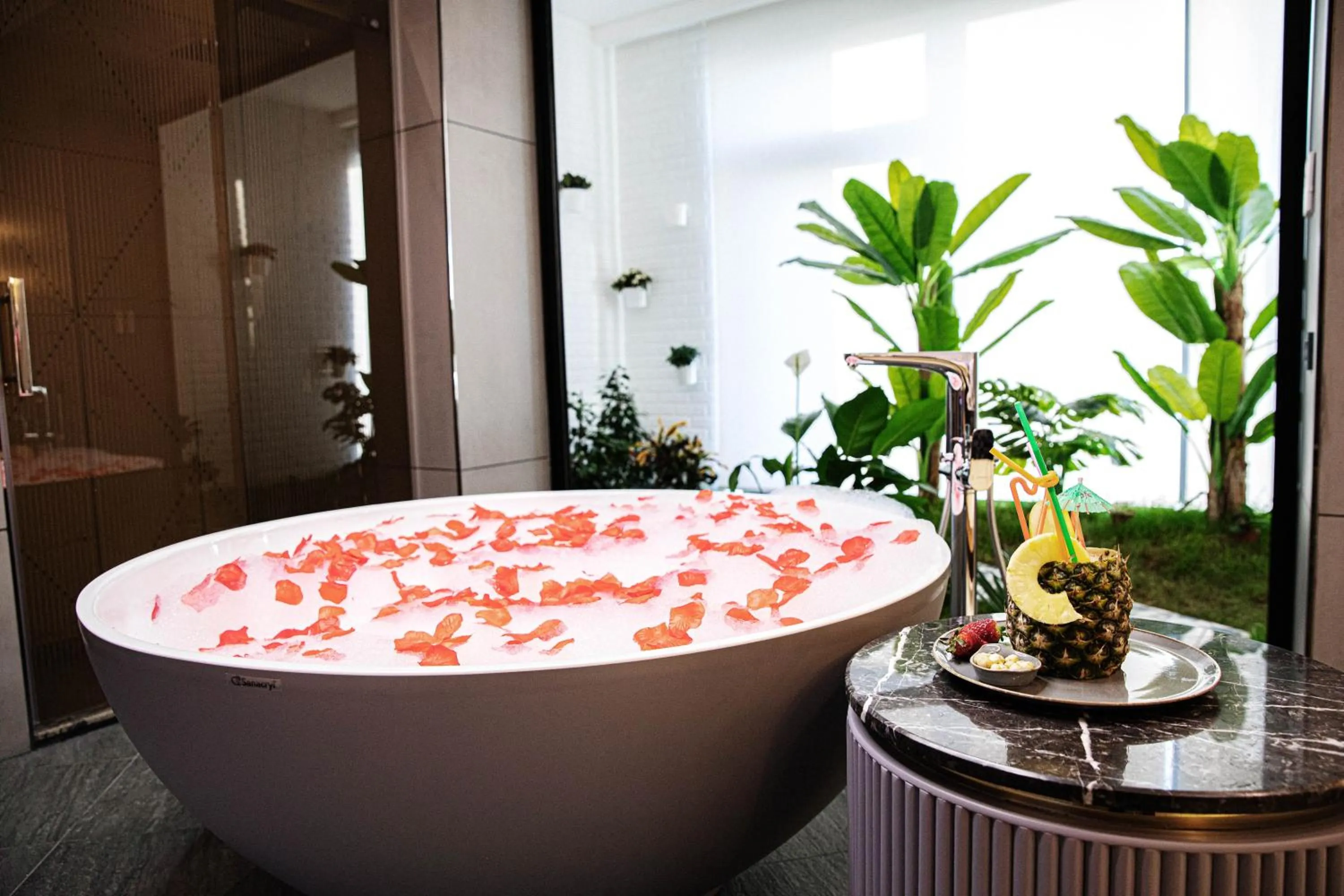 Bathroom in Armada Villa Hotel