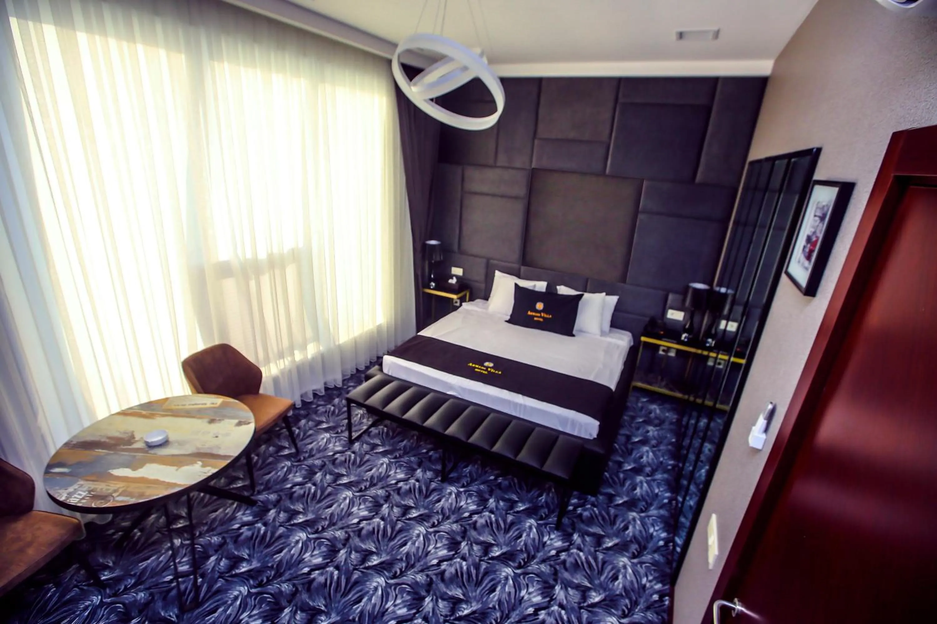 Day, Bed in Armada Villa Hotel