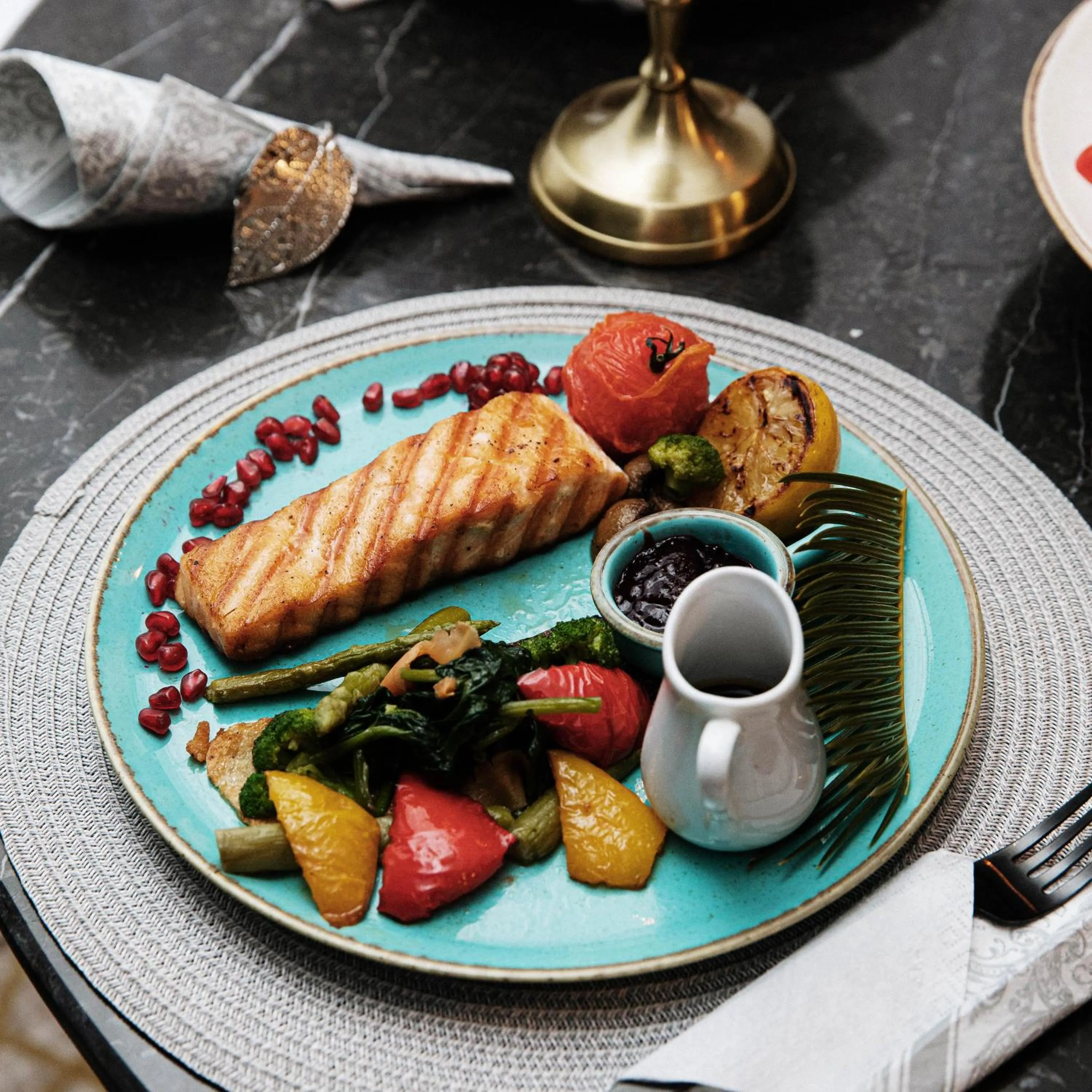 Food and drinks in Armada Villa Hotel