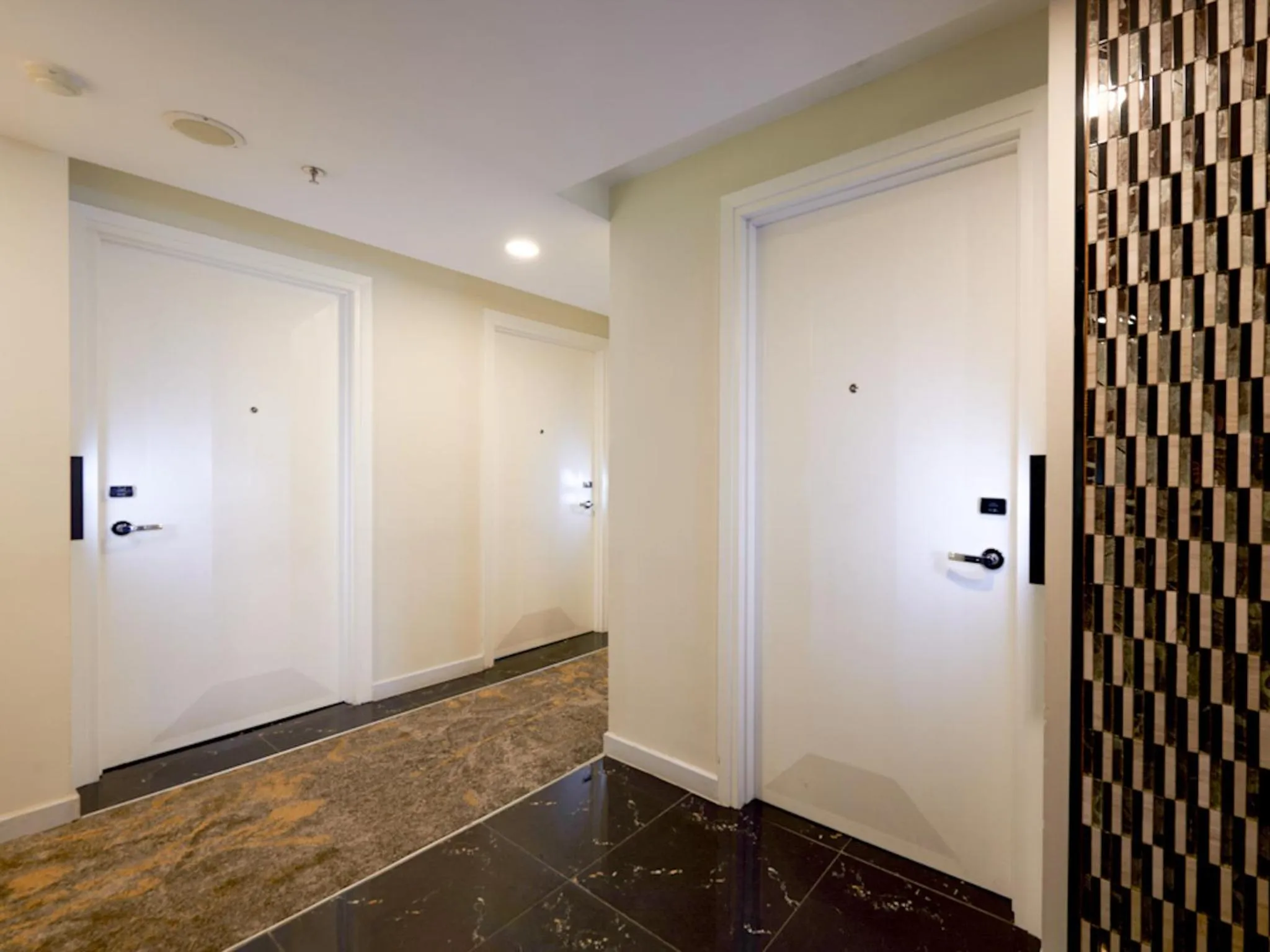 Decorative detail in Verse Luxe Hotel Wahid Hasyim