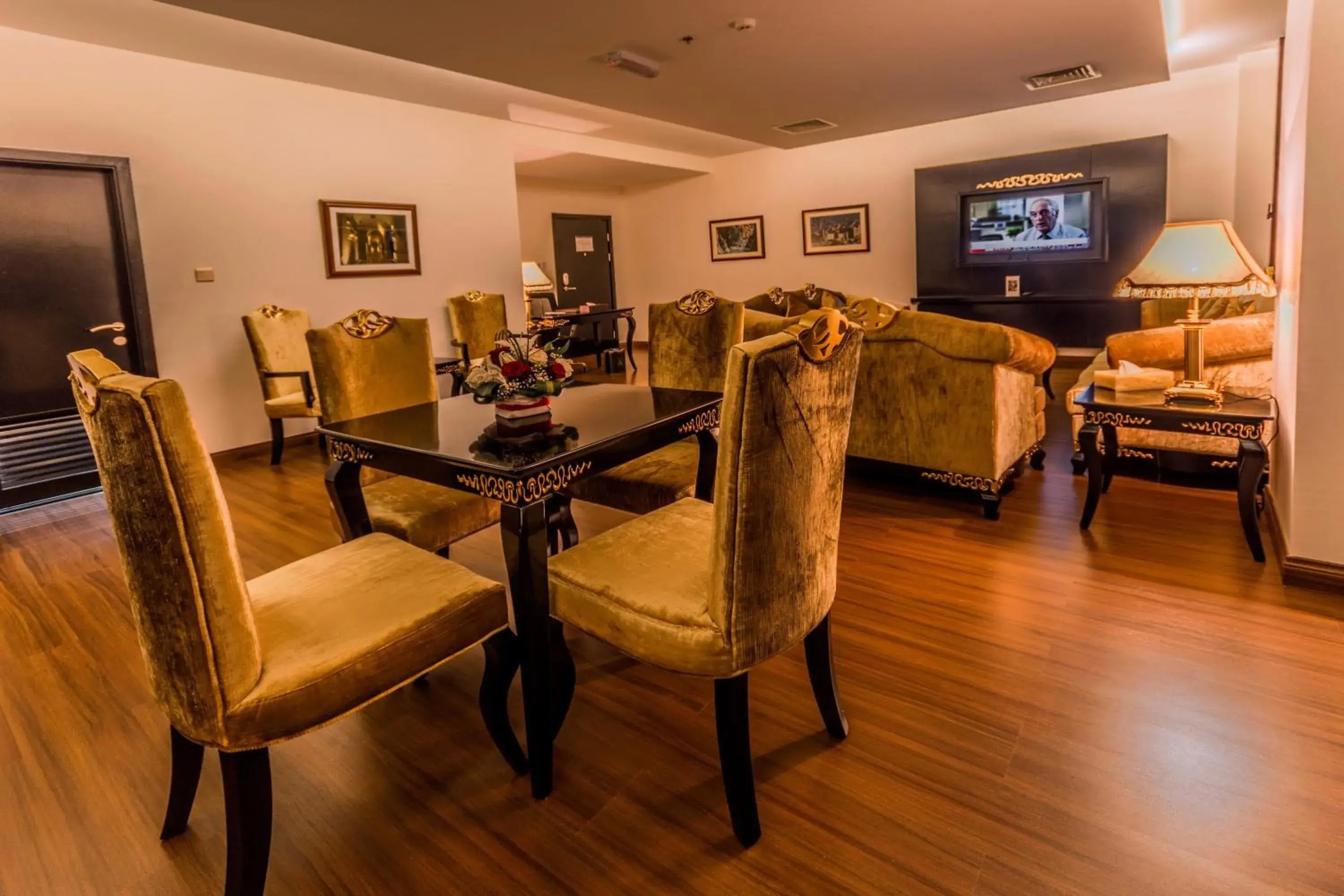 Headington Suite in Golden Tulip Headington Headington Suite in Golden Tulip Headington